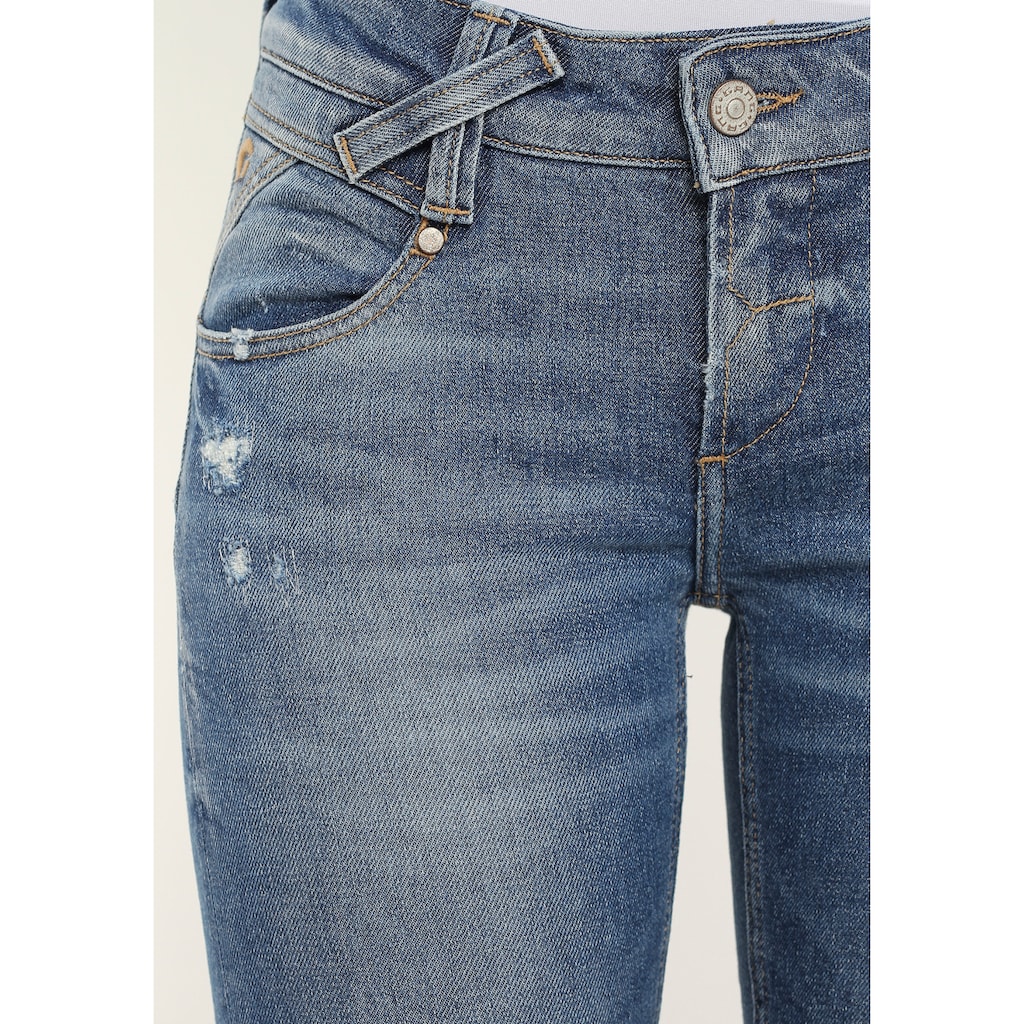 GANG Skinny-fit-Jeans »NENA CROPPED«, mit leicht gerundeten Gesäßtaschen für einen schönen Po