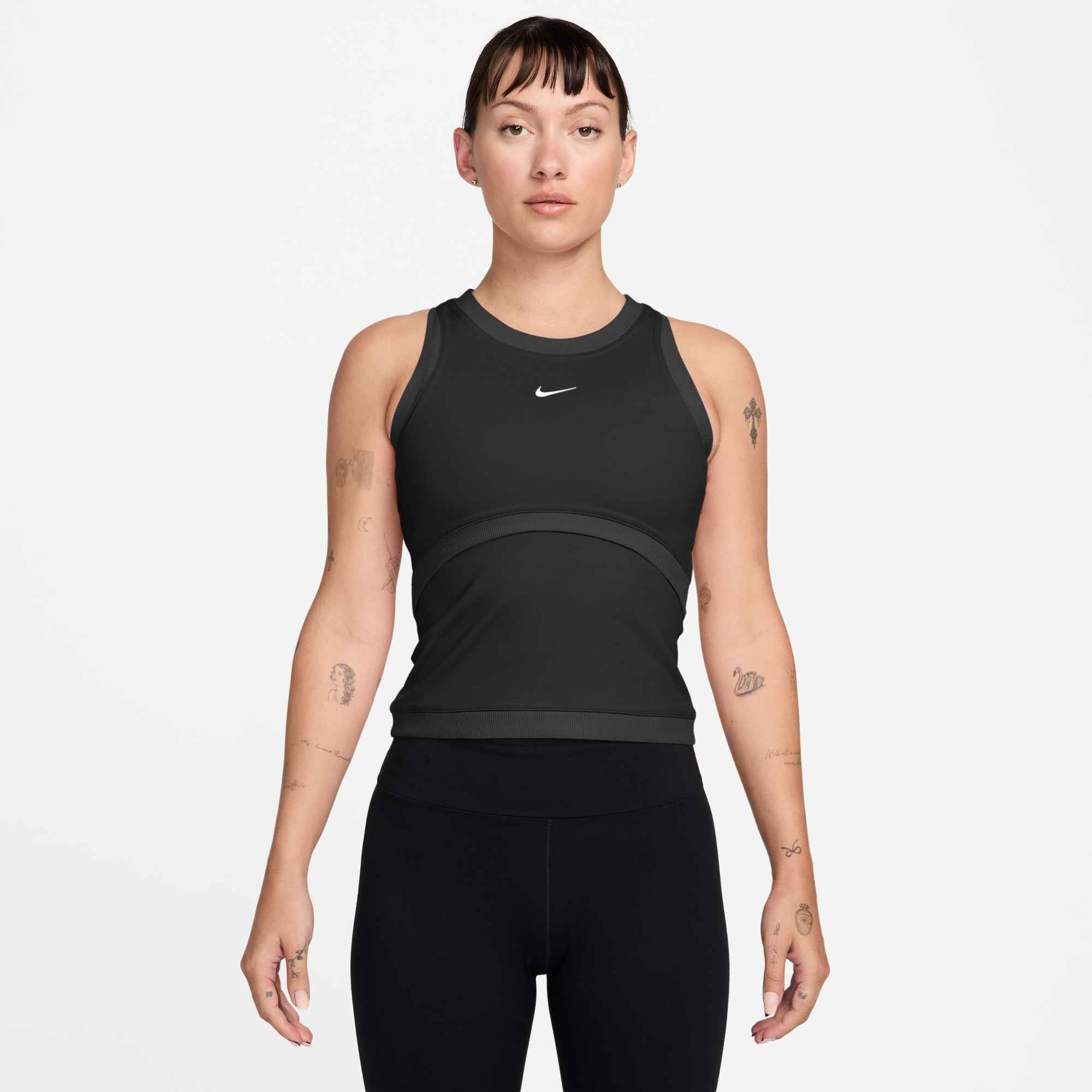 Nike Trainingstop »W NK ONE DF TANK B« mit Rundhalsausschnitt, aus Polyester und Elasthan, schnell trocknend
