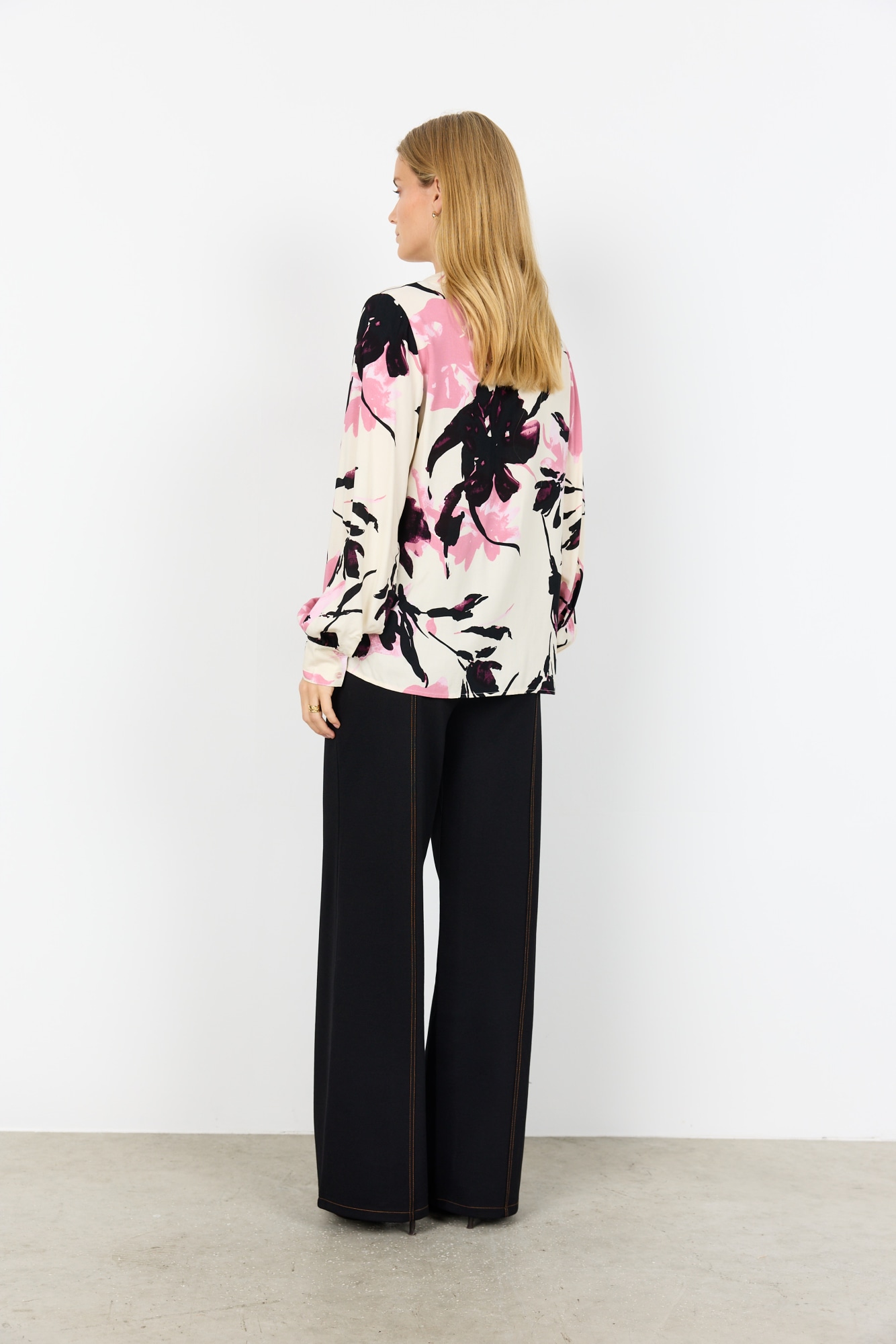 soyaconcept Druckbluse »SC-BENE 2« aus Viskose, Regular Fit, Langarm, mit Blusenkragen, pflegeleicht
