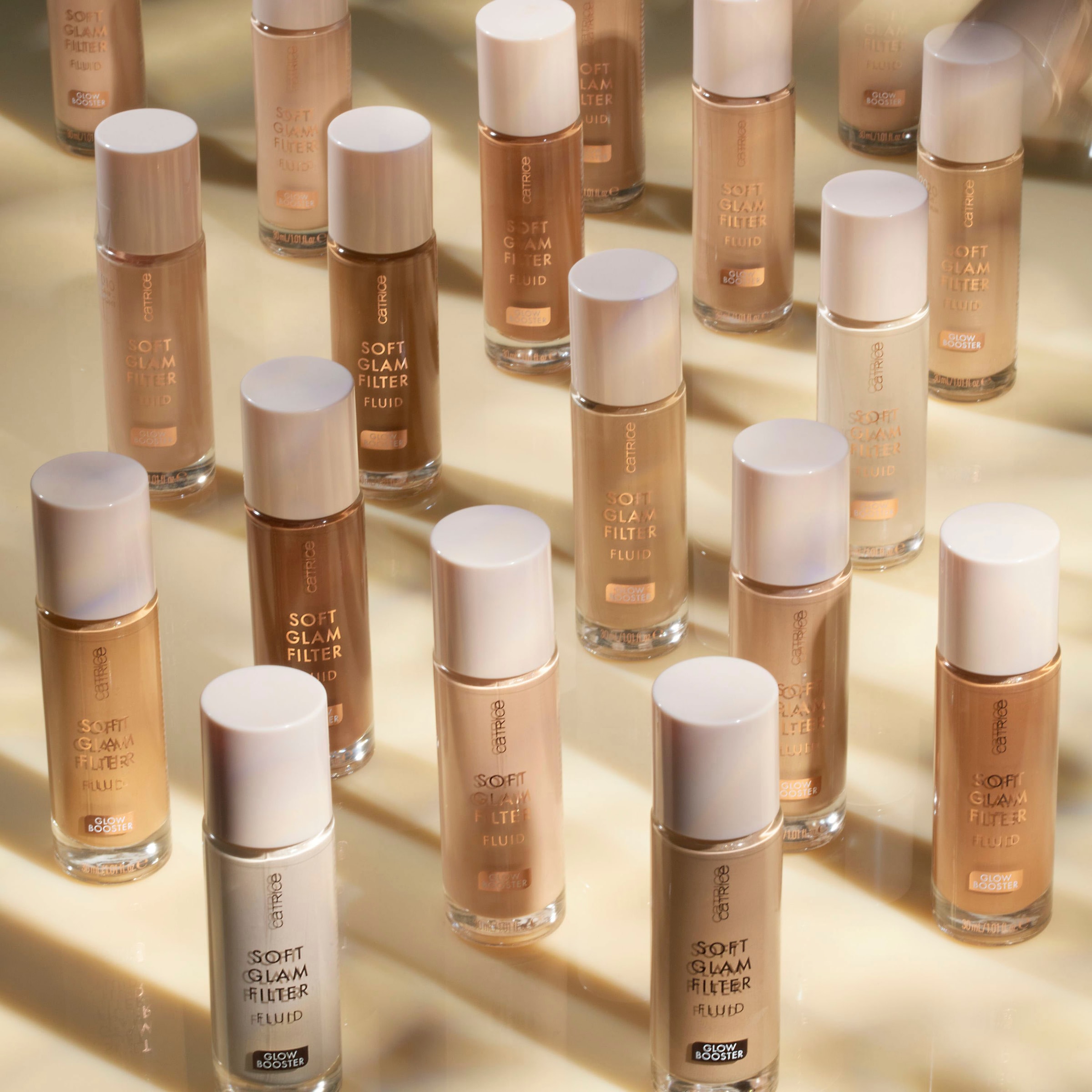 Catrice Primer »Soft Glam Filter Fluid«, (Set), mit Soft-Glam-Filter-Effekt