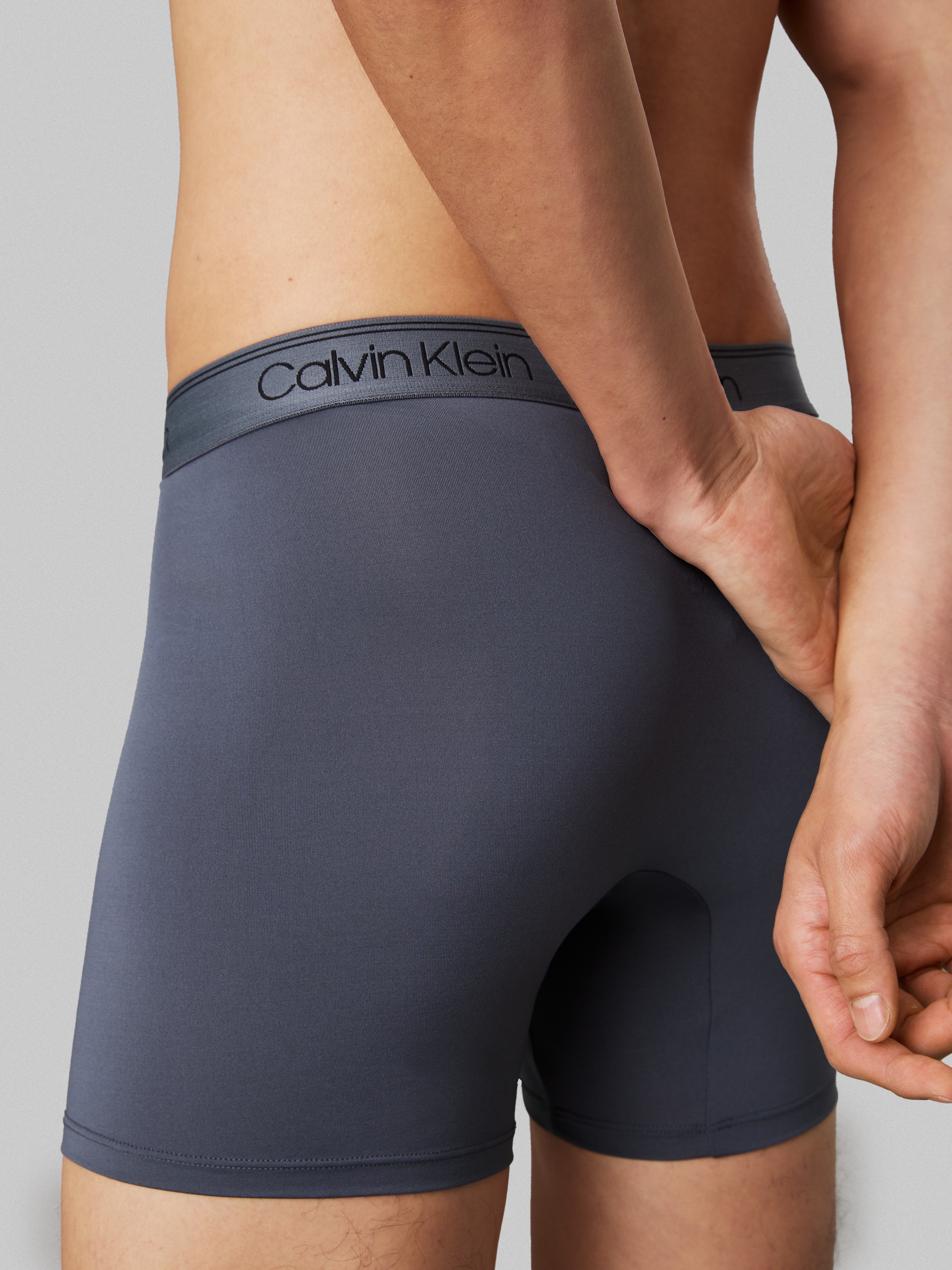 Calvin Klein Underwear Boxer »BOXER BRIEF 3PK«, (Packung, 3er-Pack), mit längerem Bein & Logo-Elastikbund