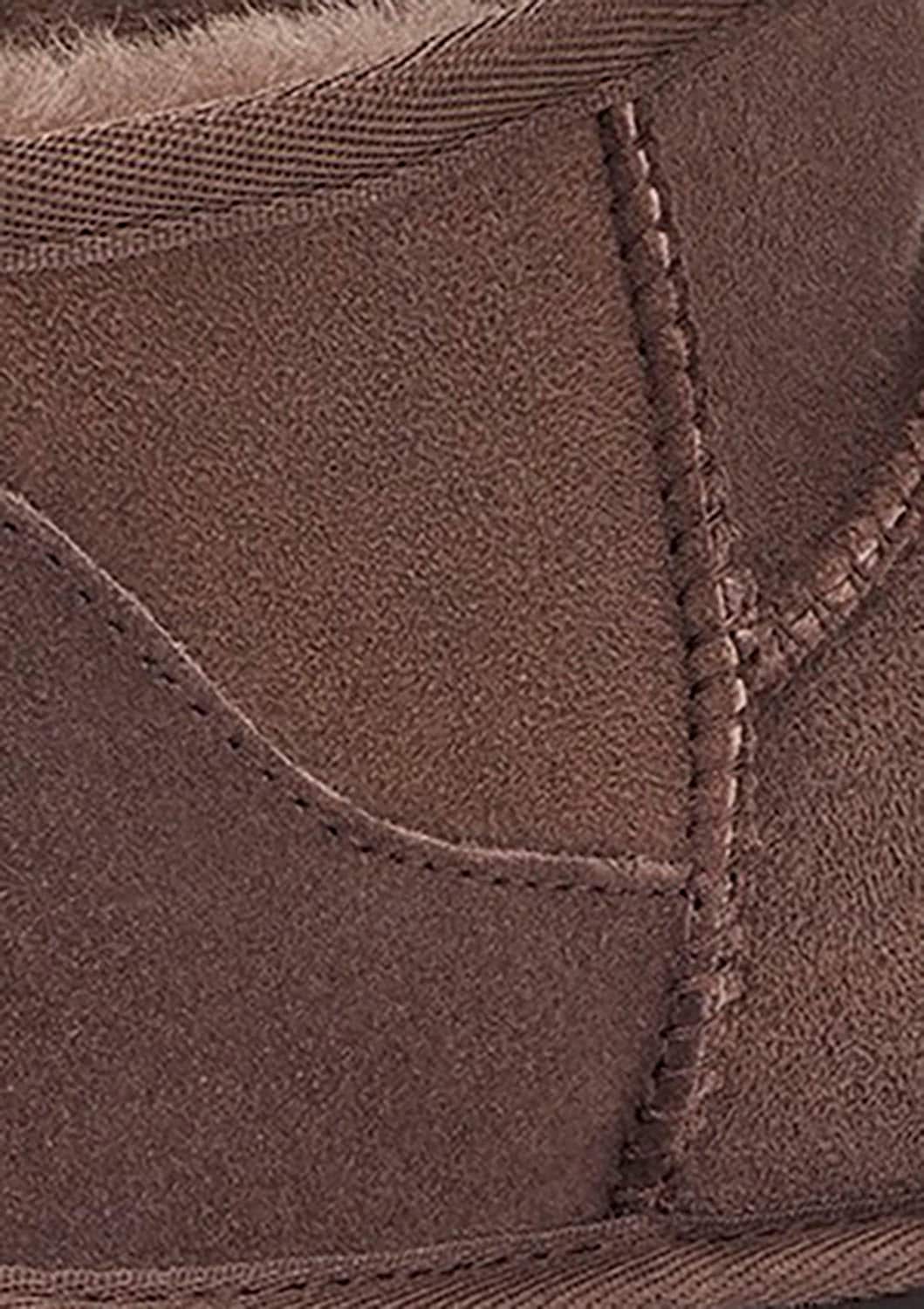 UGG Schlupfboots »Classic Ultra Mini«, Bequemschuh, Freizeitschuh mit Logopatch