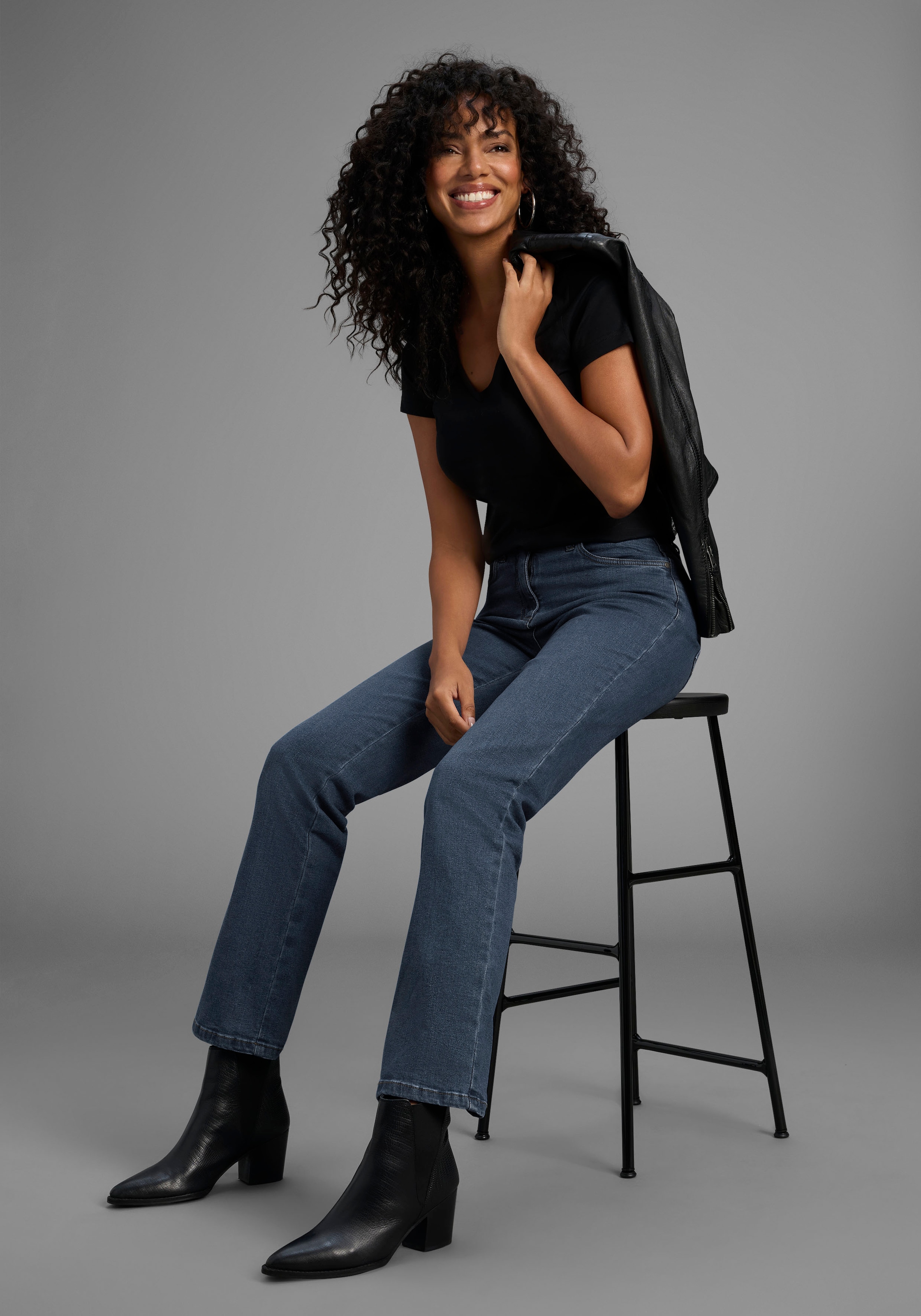 Arizona Gerade Jeans »Annett« bequeme Passform,  5-Pocket-Style,  hohe Taille