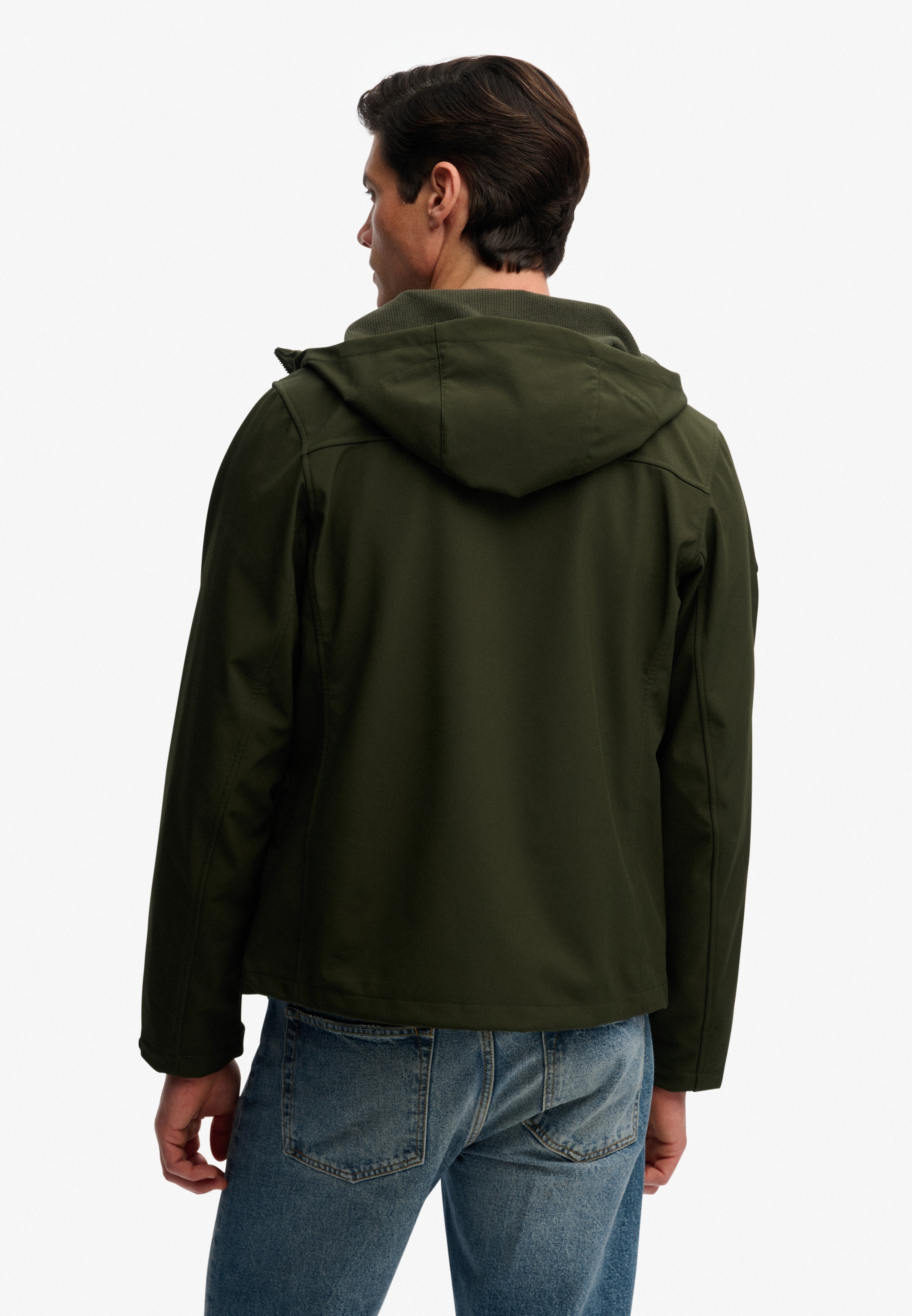 Superdry Outdoorjacke »HOODED SOFTSHELL TREKKER JKT« mit Kapuze