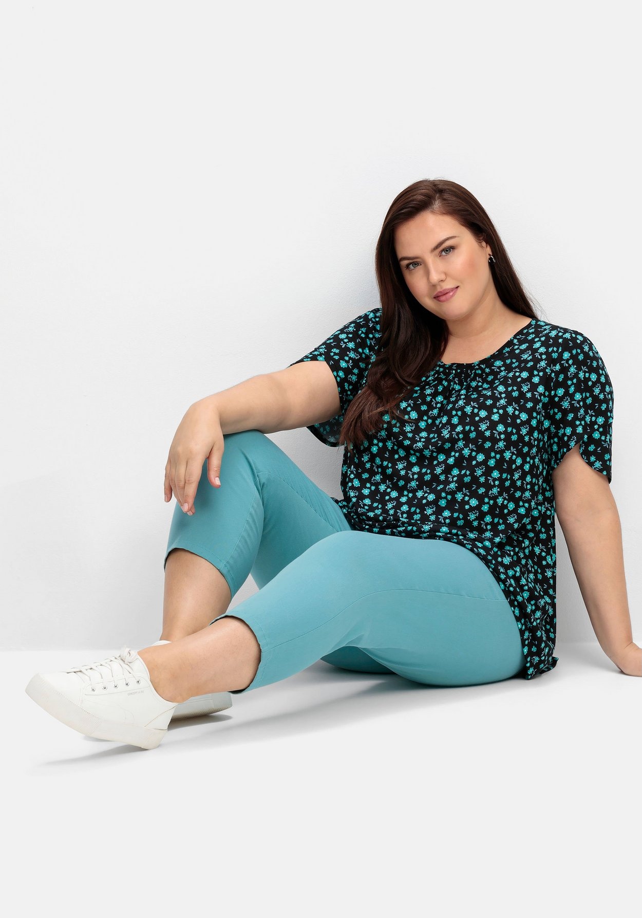Sheego 7/8-Hose »Schmale 7/8-Hose mit Gummibund, aus elastischem Twill«