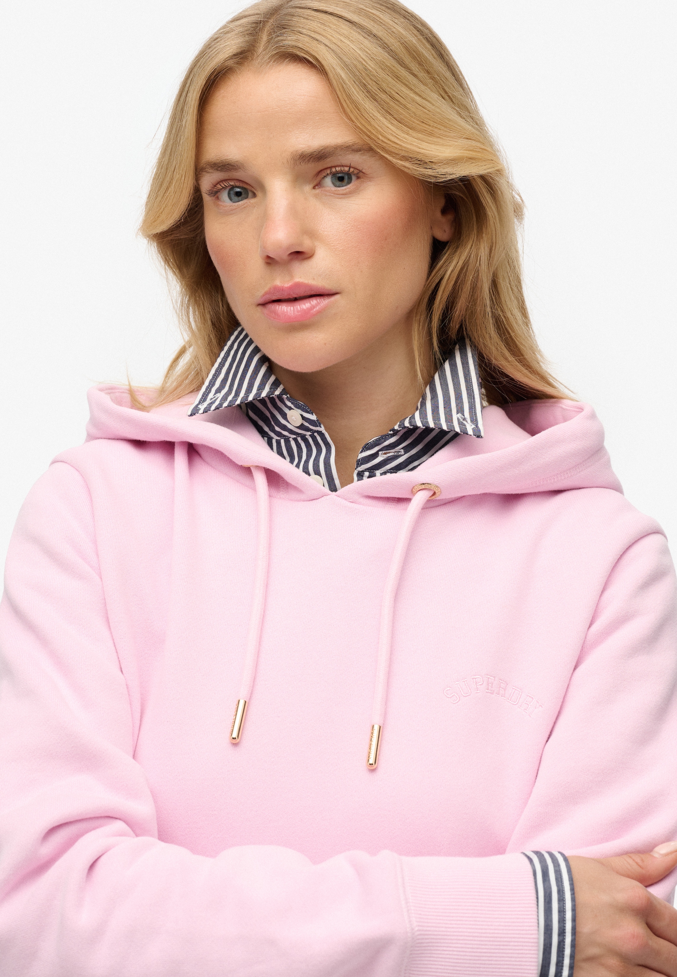 Superdry Kapuzensweatshirt »Essential Logo Emb Hood Hb«
