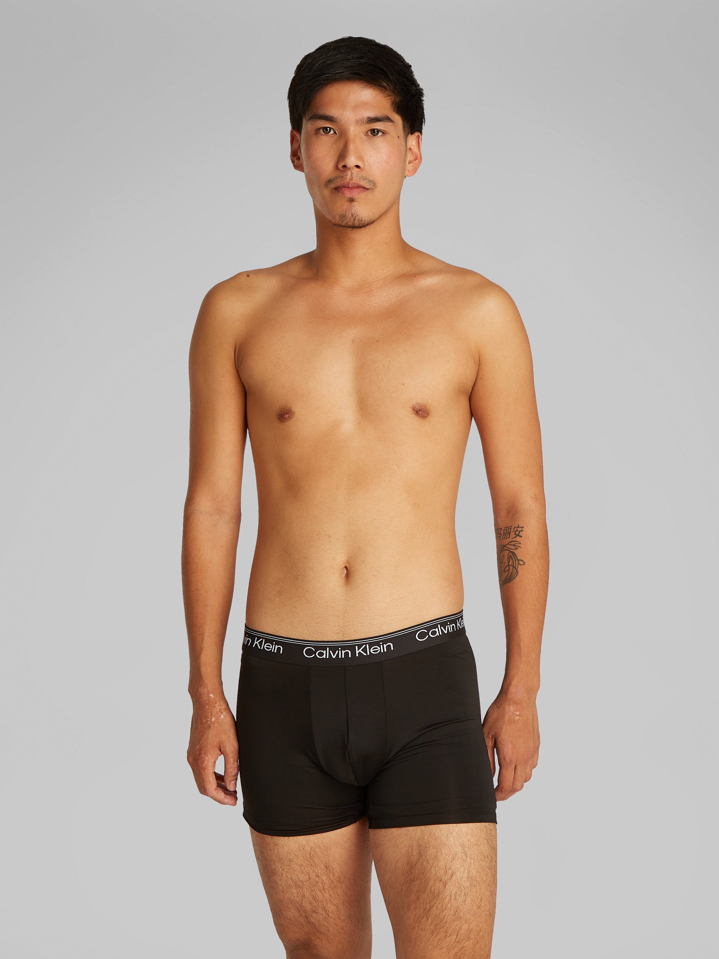 Calvin Klein Underwear Boxer »BOXER BRIEF 3PK«, (Packung, 3er-Pack), mit längerem Bein & Logo-Elastikbund
