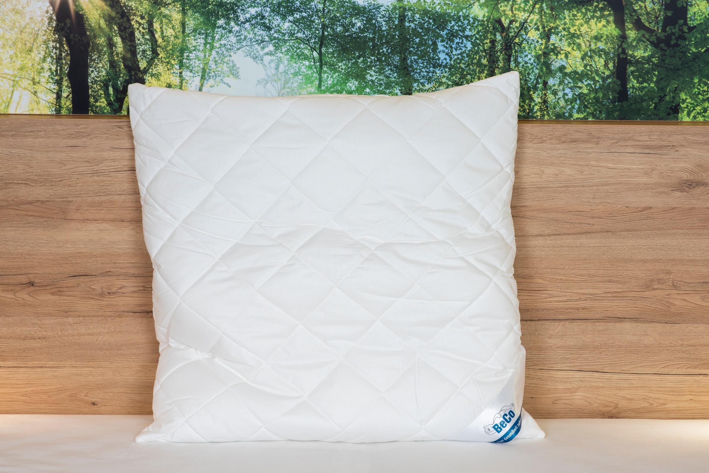 Beco Kunstfaserkopfkissen »BeCo Medibett BW70 Made in Green« Füllung: Klimafaser 1 Stk. tlg. in weiß, Größe B/H/L: 80 cm x 80 cm