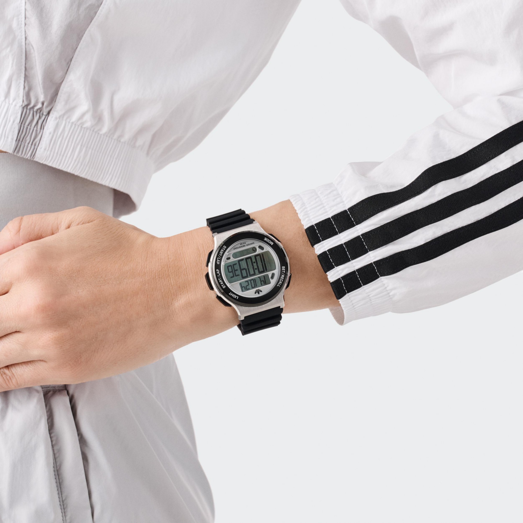 adidas Originals Chronograph »EXPRESSION THREE DIGITAL« Quarzuhr, Armbanduhr, Herrenuhr, Damenuhr,Silikonarmband,Stoppfunktion