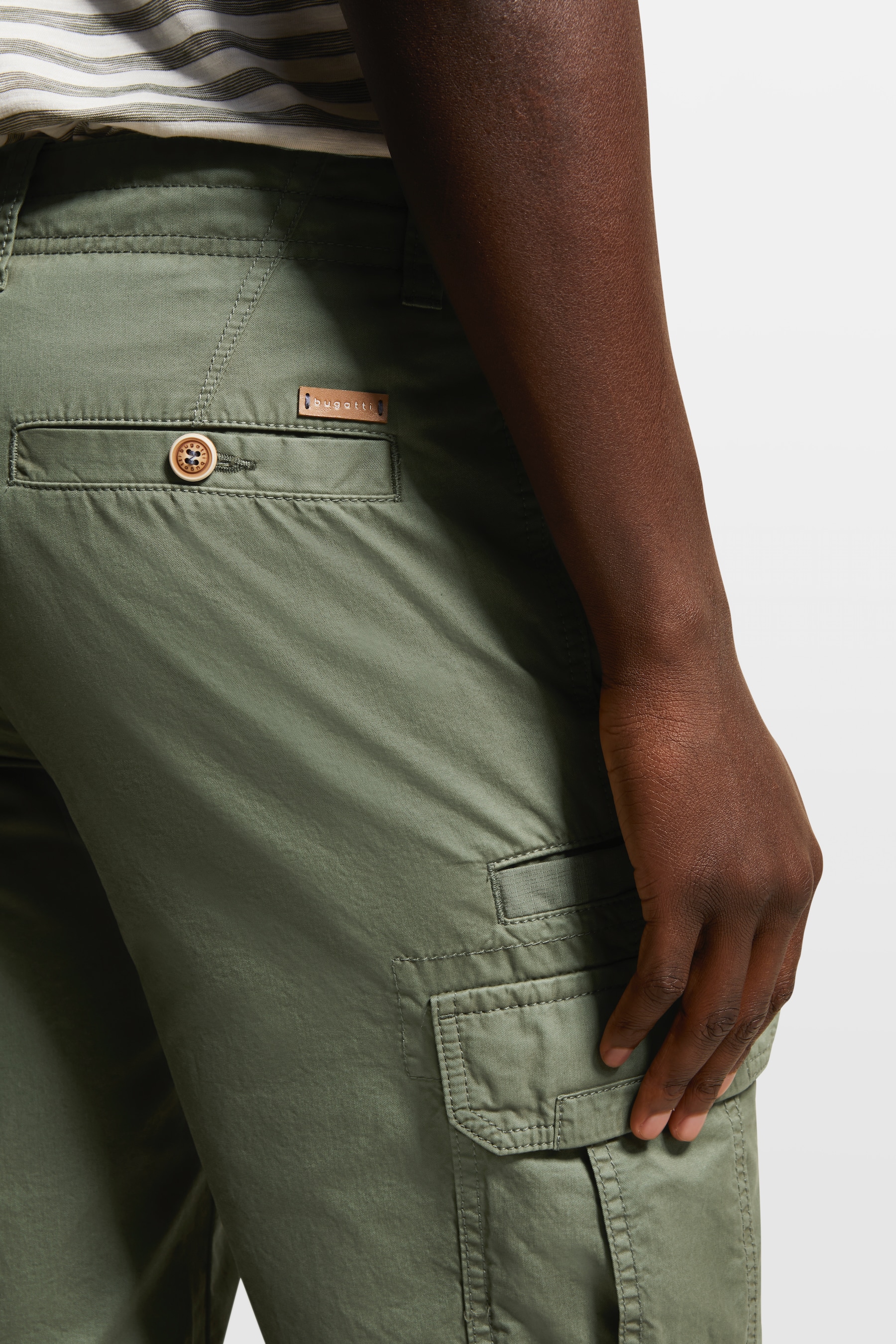 bugatti Bermudas, mit aufgesetzten Taschen
