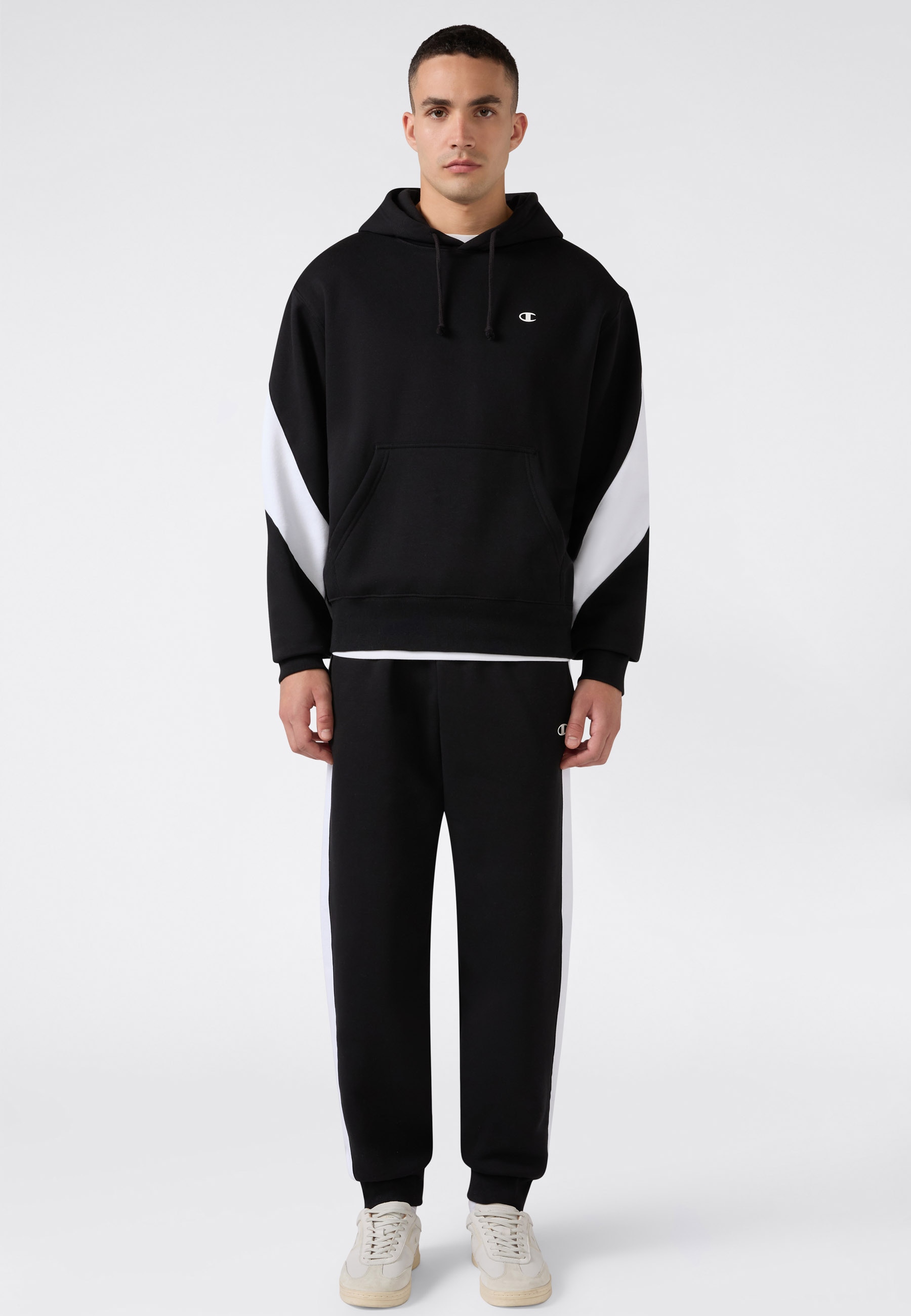 Champion Kapuzensweatshirt »SPORTWEAR HOODIE Relax Fit«, mit weicher Haptik, Lockere Passform im Relax Fit
