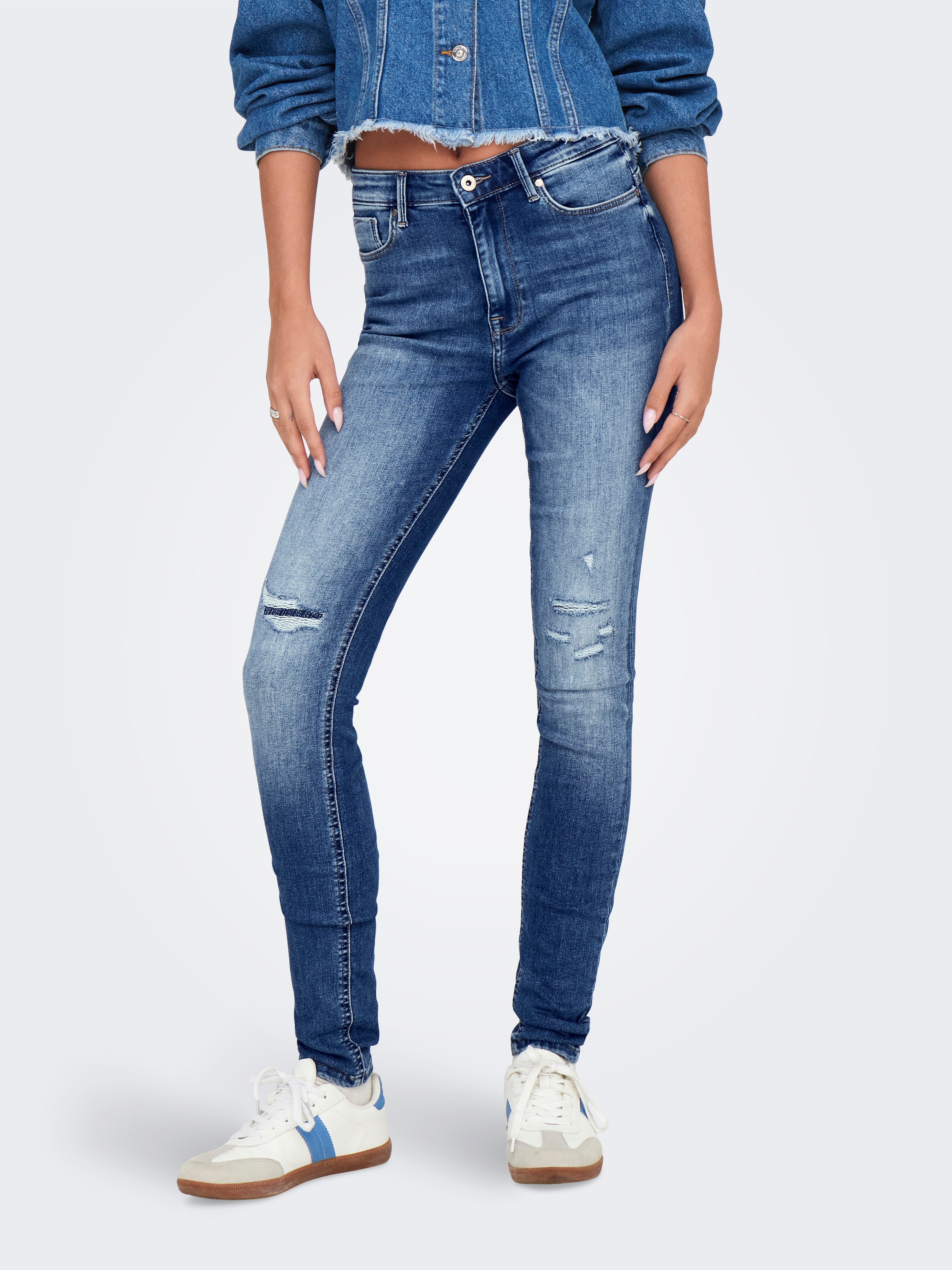 Skinny-fit-Jeans »ONLPAOLA HW SK REP DNM GEN X«, mit Destroyed Effekt