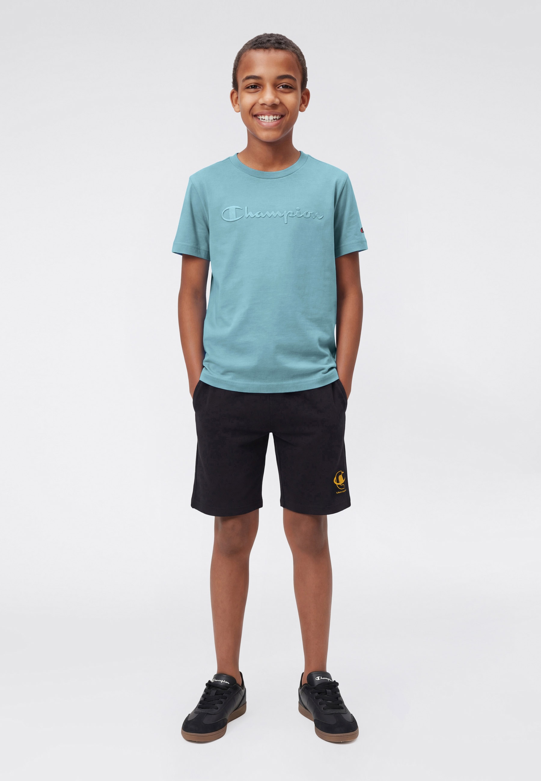 Champion T-Shirt »ICONS TONAL Crewneck T-Shirt with Large Logo« Kurzarm, für Sportmode und Freizeit, mit Rundhalsausschnitt