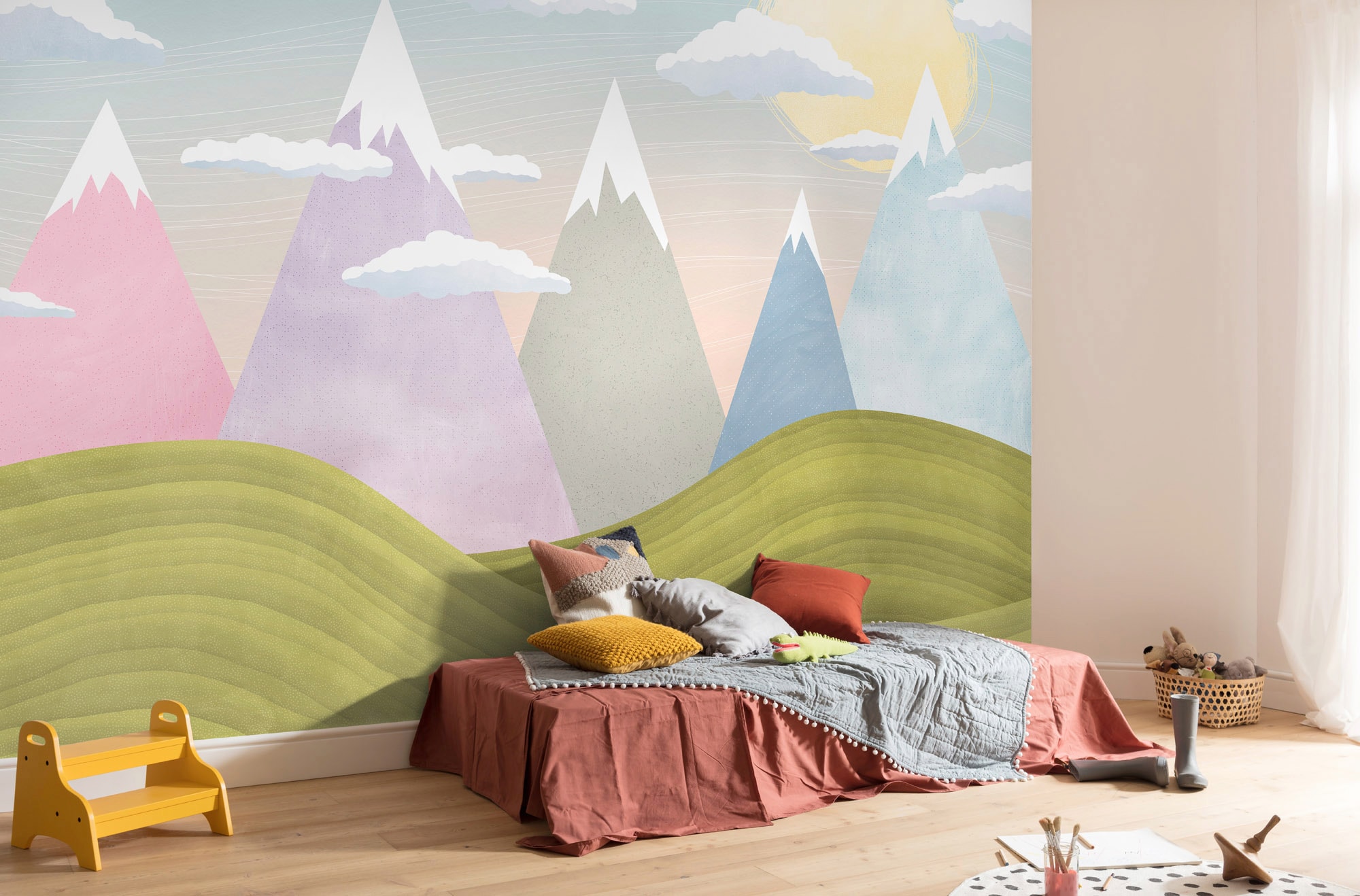Komar Vliestapete »Digitaldruck Vlies - Hilltops - Größe 400 x 280 cm«, bedruckt, Kinderzimmer