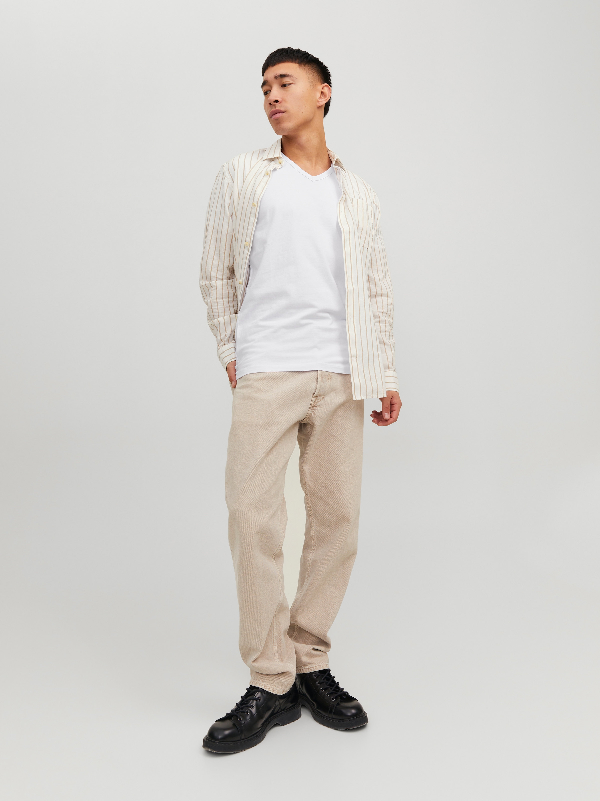 Jack & Jones T-Shirt »SLIM- FIT BASIC TEE V-NECK« mit V-Ausschnitt