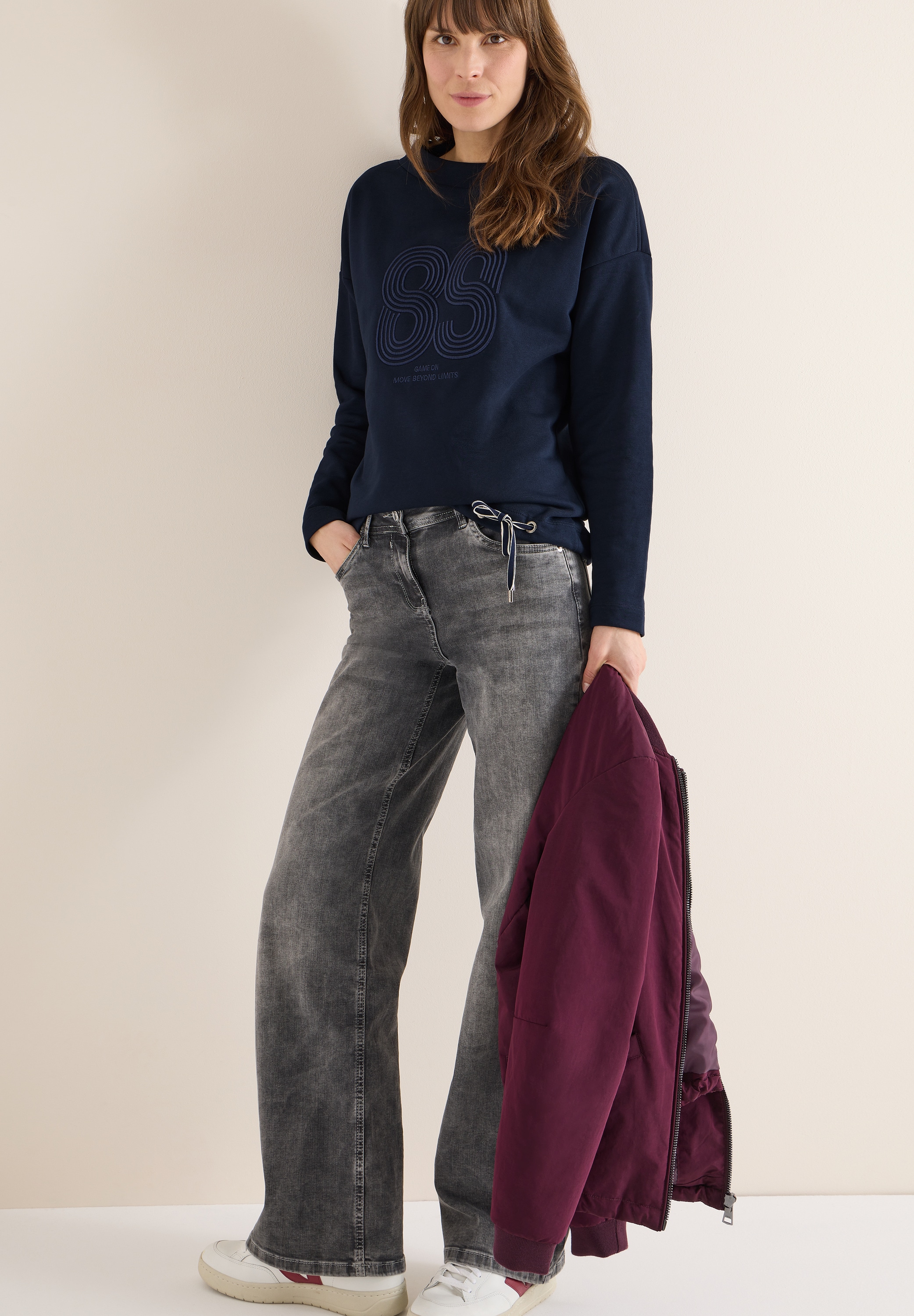 Cecil Sweater , mit Stickerei, Embroidery Artwork
