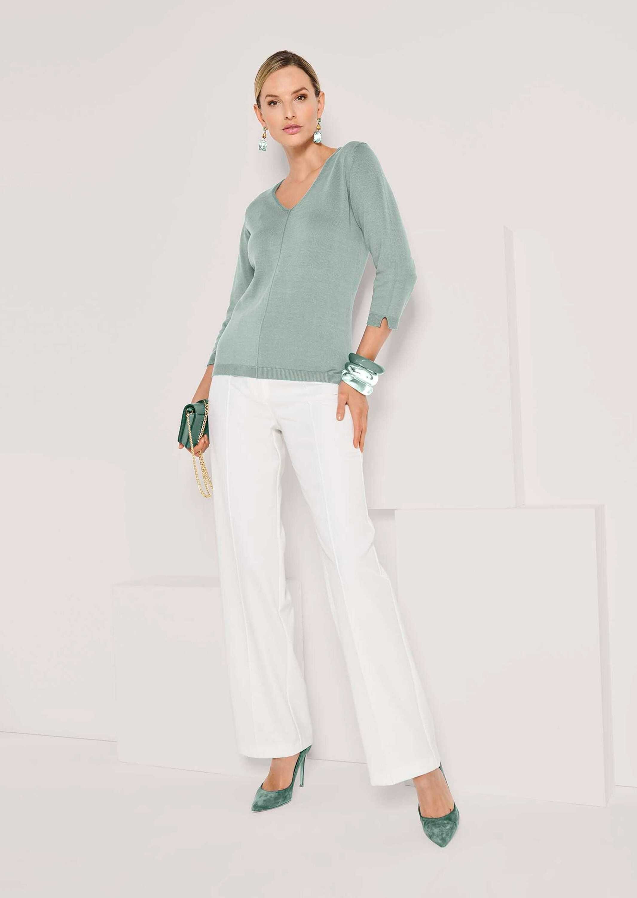 MADELEINE Longpullover »Strickpullover Schlichter Baumwollpullover mit V-Ausschnitt«