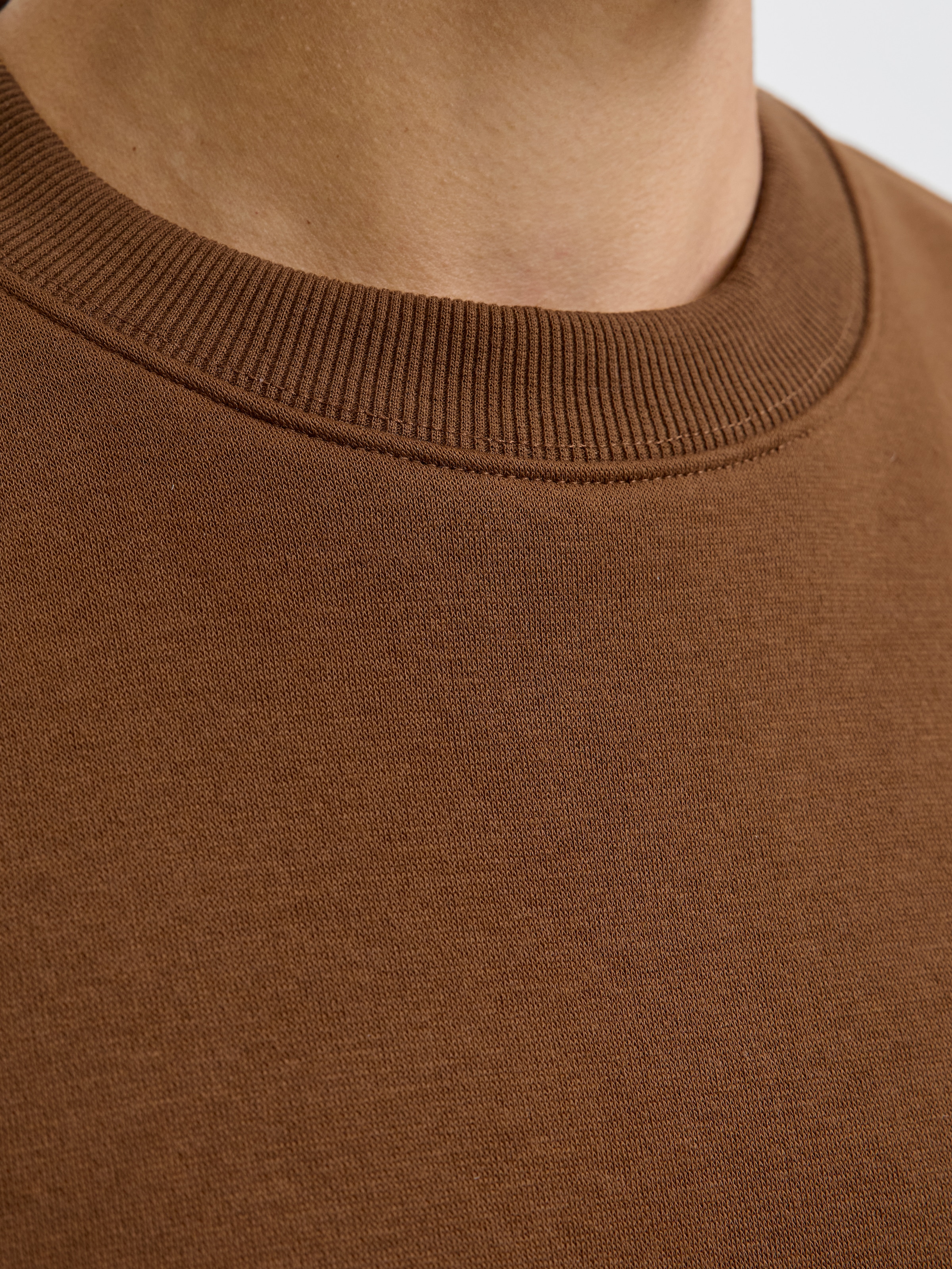Jack & Jones Sweatshirt »JJEBRADLEY mit Rippbündchen für Alltag und Freizeit«, mit Rippbündchen