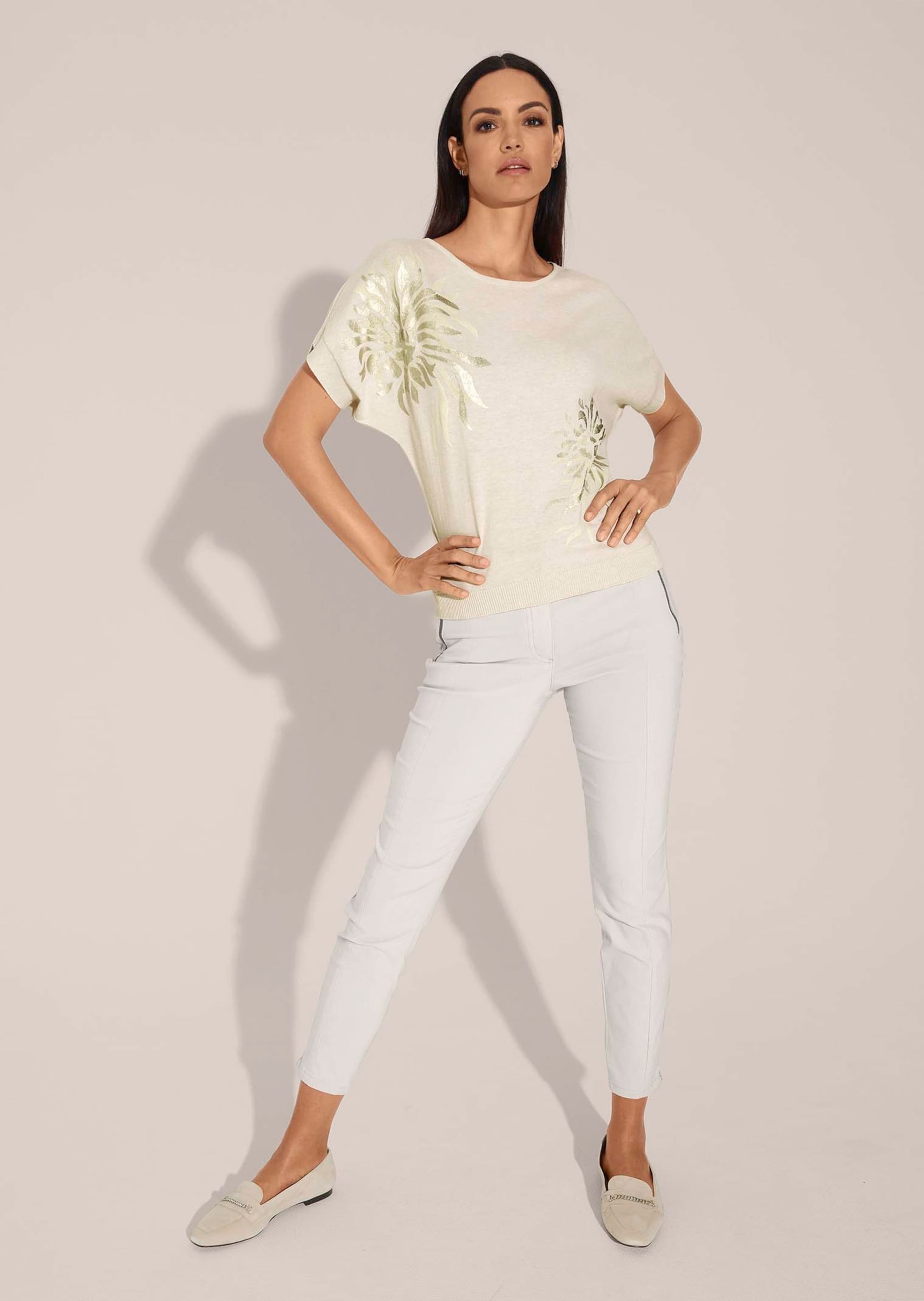 MADELEINE Longpullover »Pullover Kurzarm-Pullover mit glanzvollem Floral-Print«