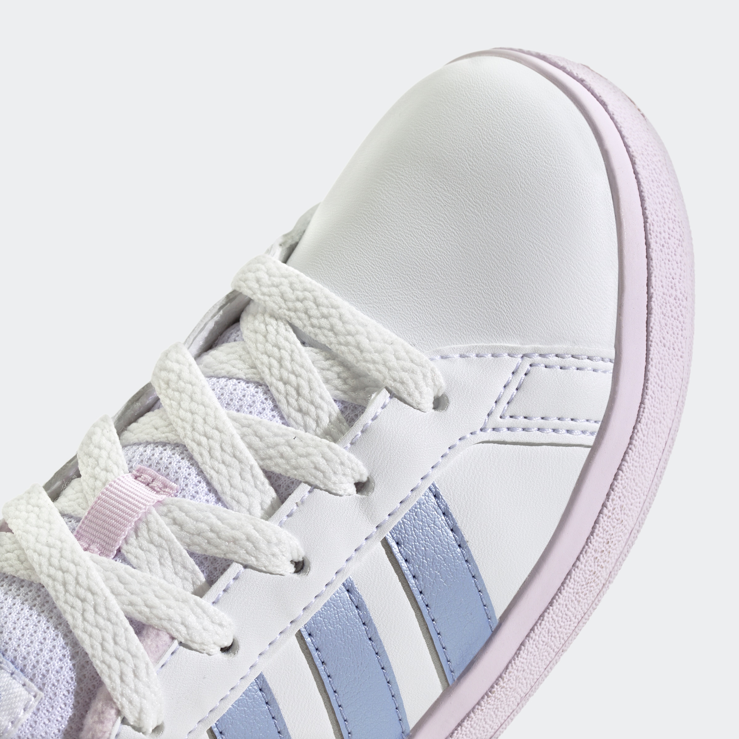 adidas Sportswear Sneaker »GRAND COURT 2.0 KIDS«, Design auf den Spuren des adidas Superstar