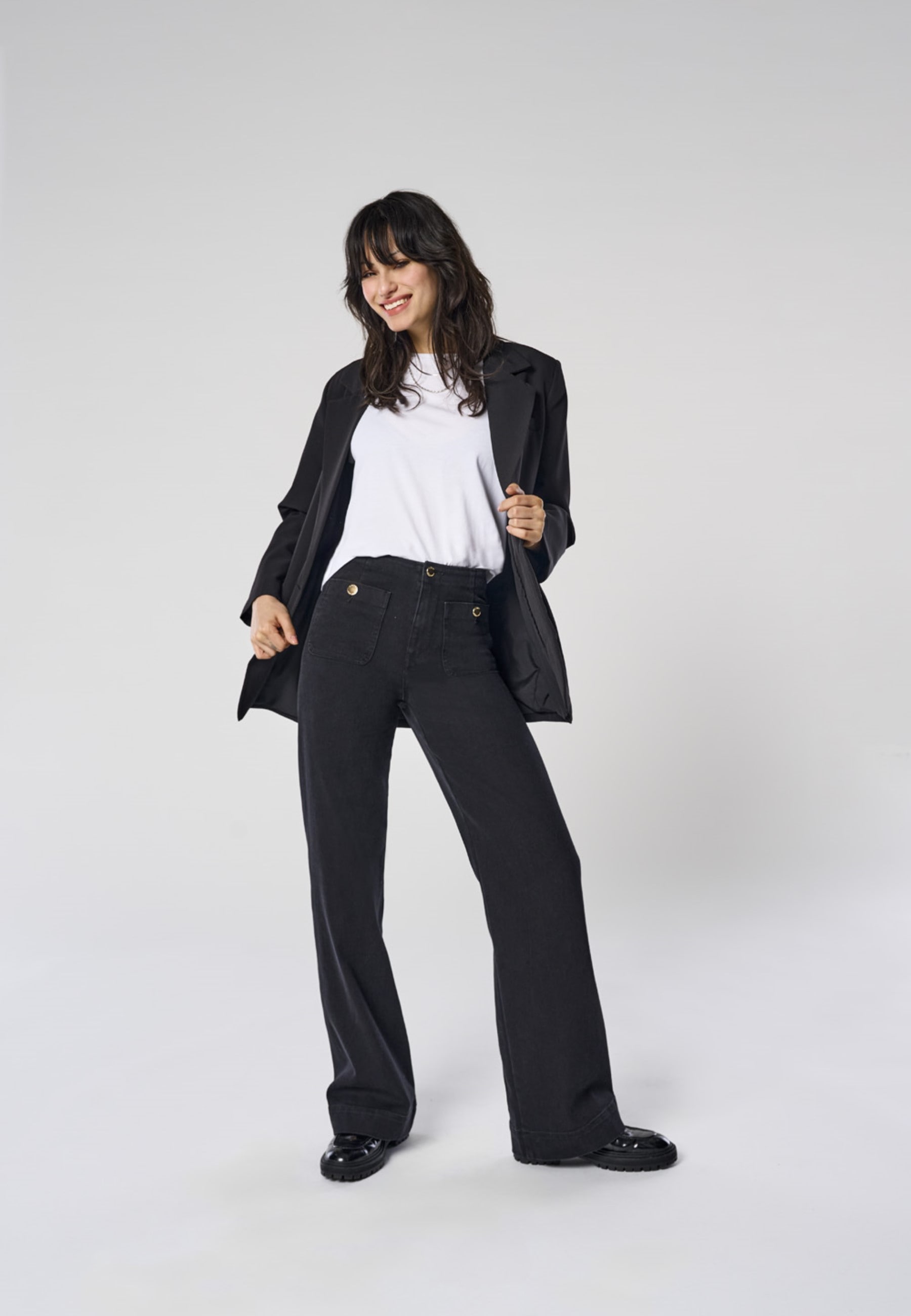 ONLY High-waist-Jeans »ONLMADELINE HW WD POCKET DNM GUA554 NOOS« Baumwollmischung