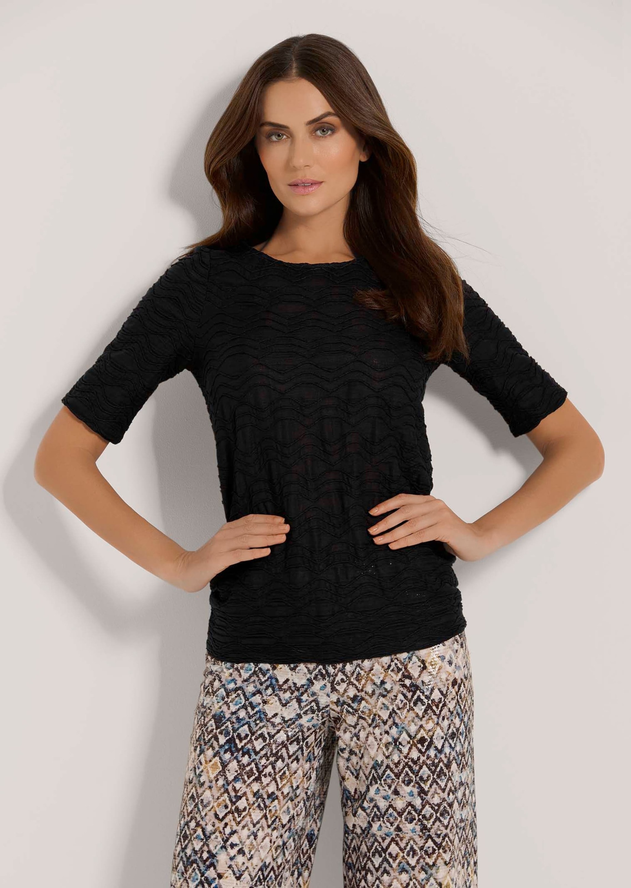 MADELEINE Kurzarmshirt »Shirt Rundhals-Shirt mit Struktur«