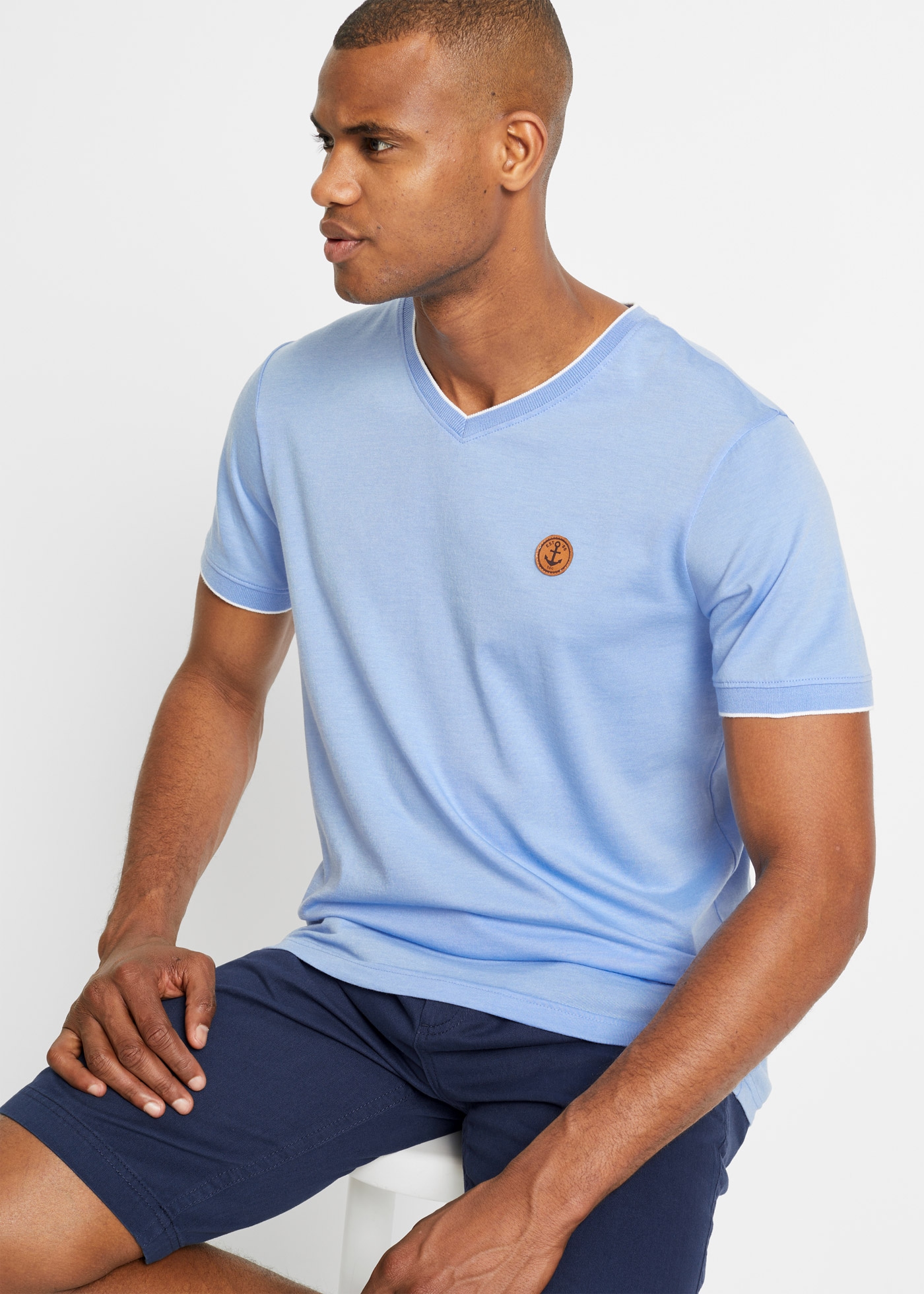 bonprix T-Shirt Regular Fit, Kurzarm, mit V-Ausschnitt