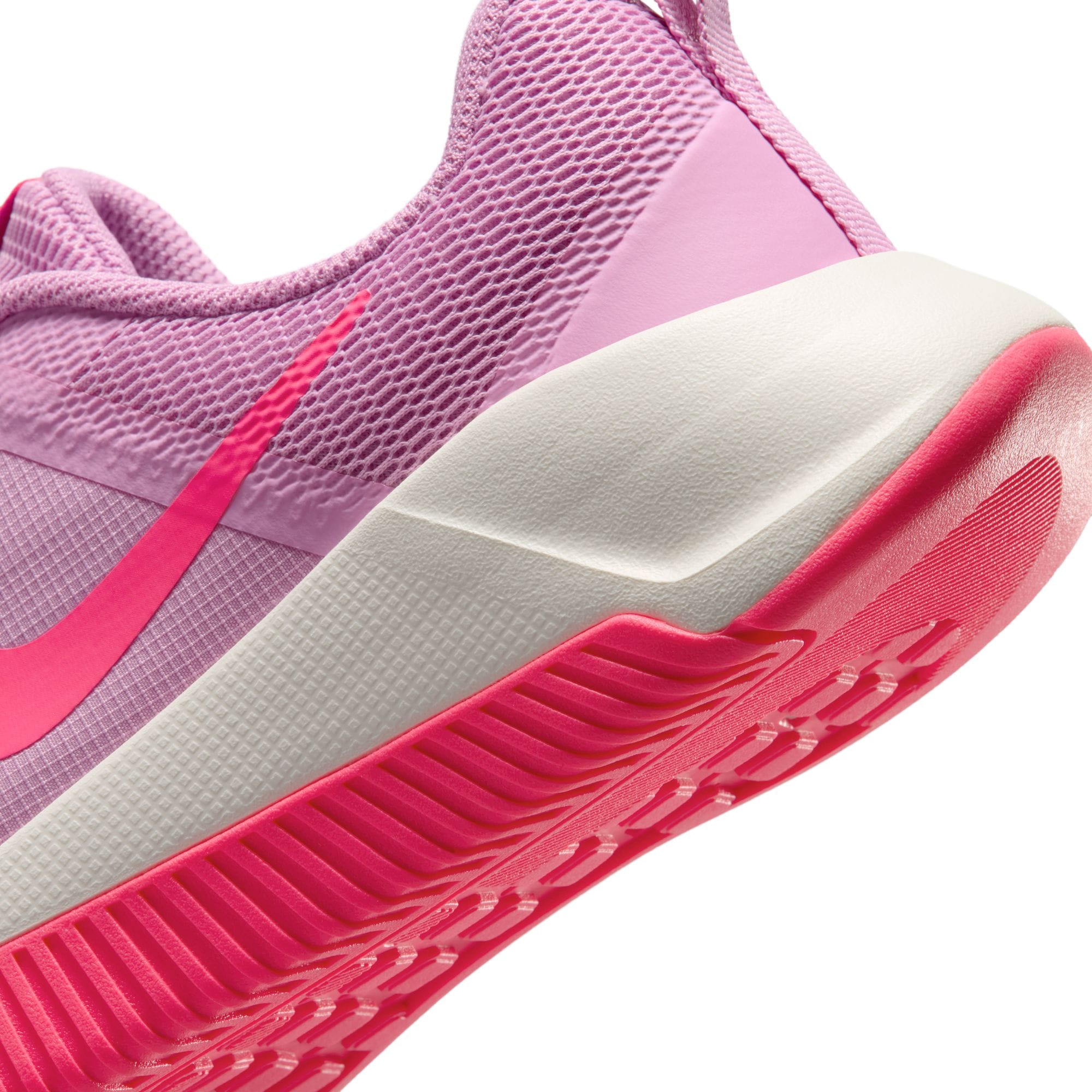Nike Trainingsschuh »MC TRAINER 3«  ideal für Gym und Fitnessstudio