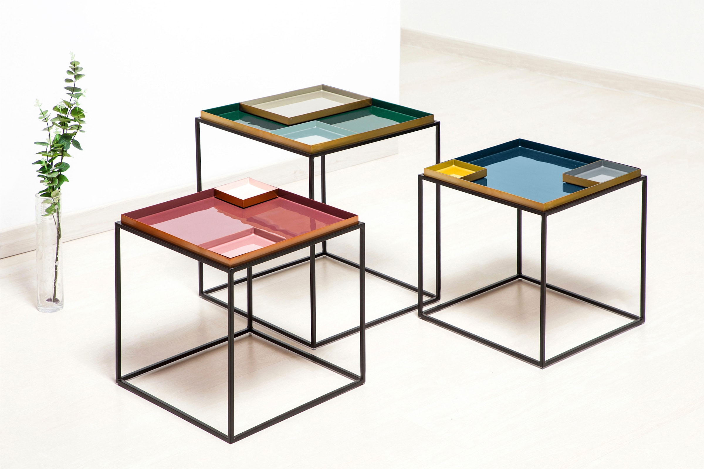 Kayoom Beistelltisch »Famosa, Metall-Beistelltisch in quadratischer Form«, (1 St.), Bunter Tisch, Schalenmaße: 11 x 11 x 2 / 15,8 x 11 x 2 cm