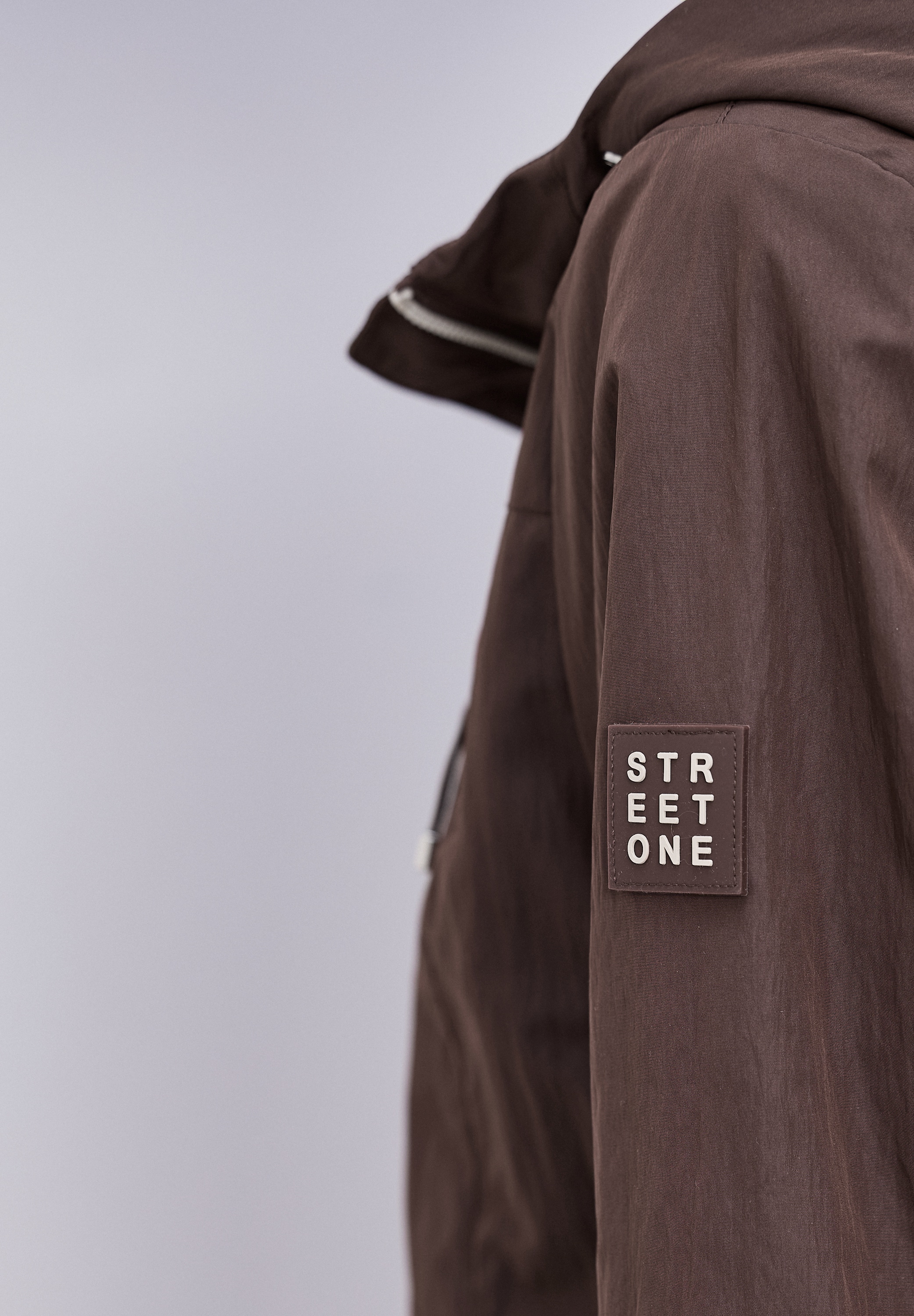 STREET ONE Kurzjacke mit Kapuze mit Kapuze