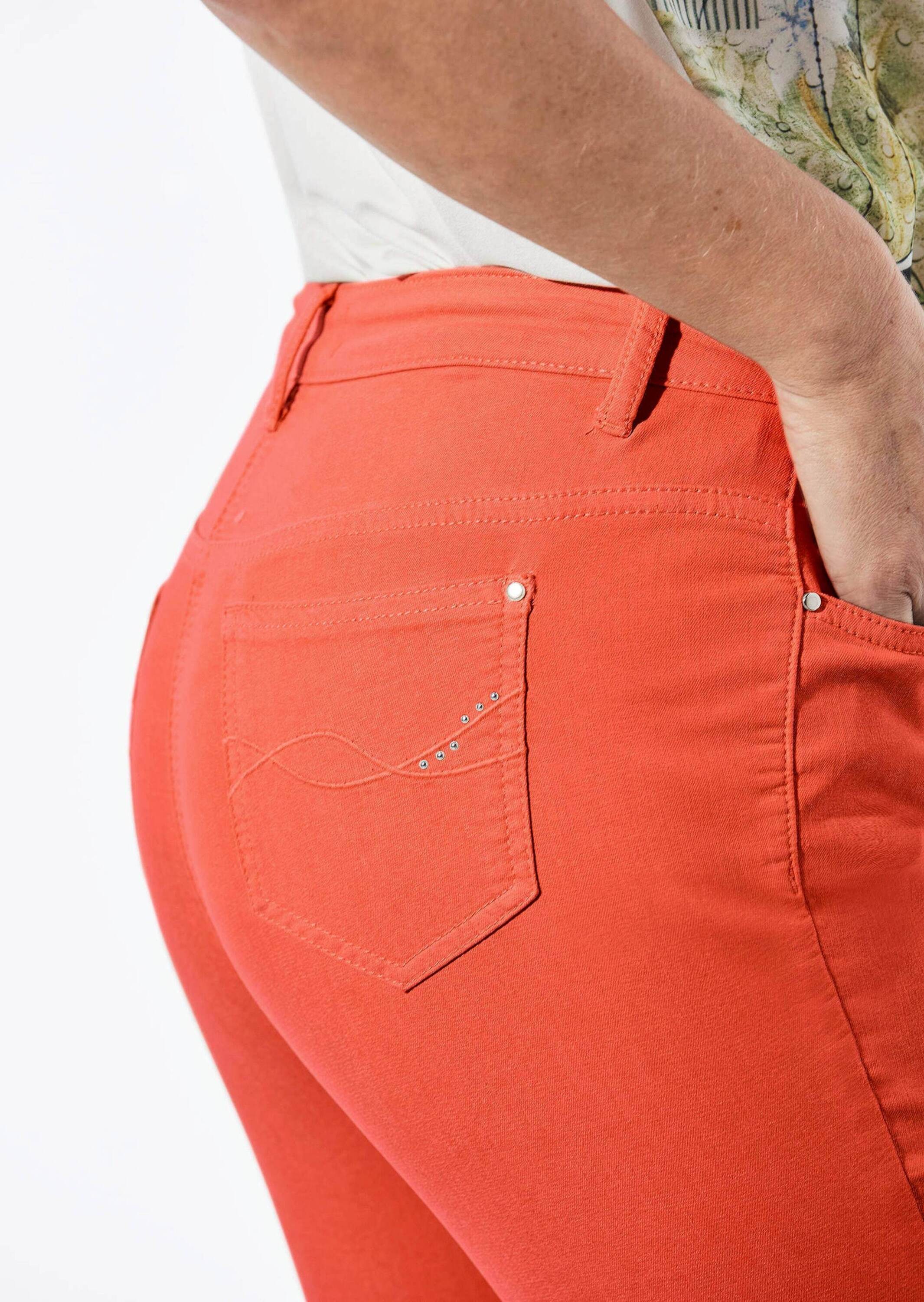 GOLDNER Regular-fit-Jeans »Kurzgröße Lange Freizeithose BELLA mit Formbund«