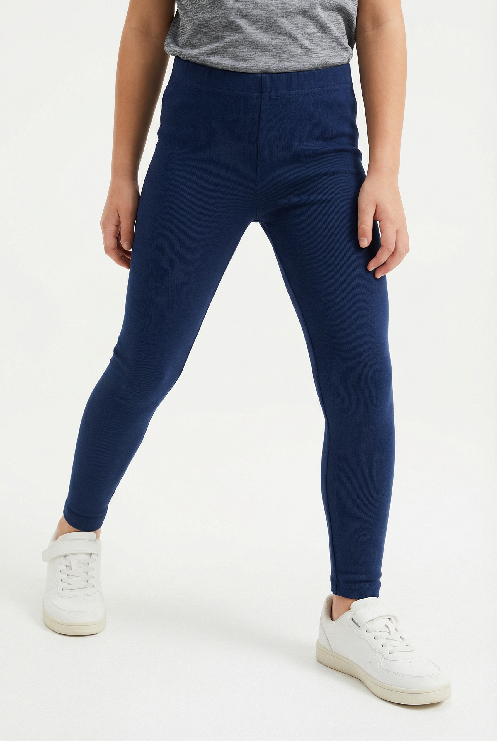 hummel Leggings  sportlicher Stil, für Kinder und Jugendliche, hohe Bewegungsfreiheit