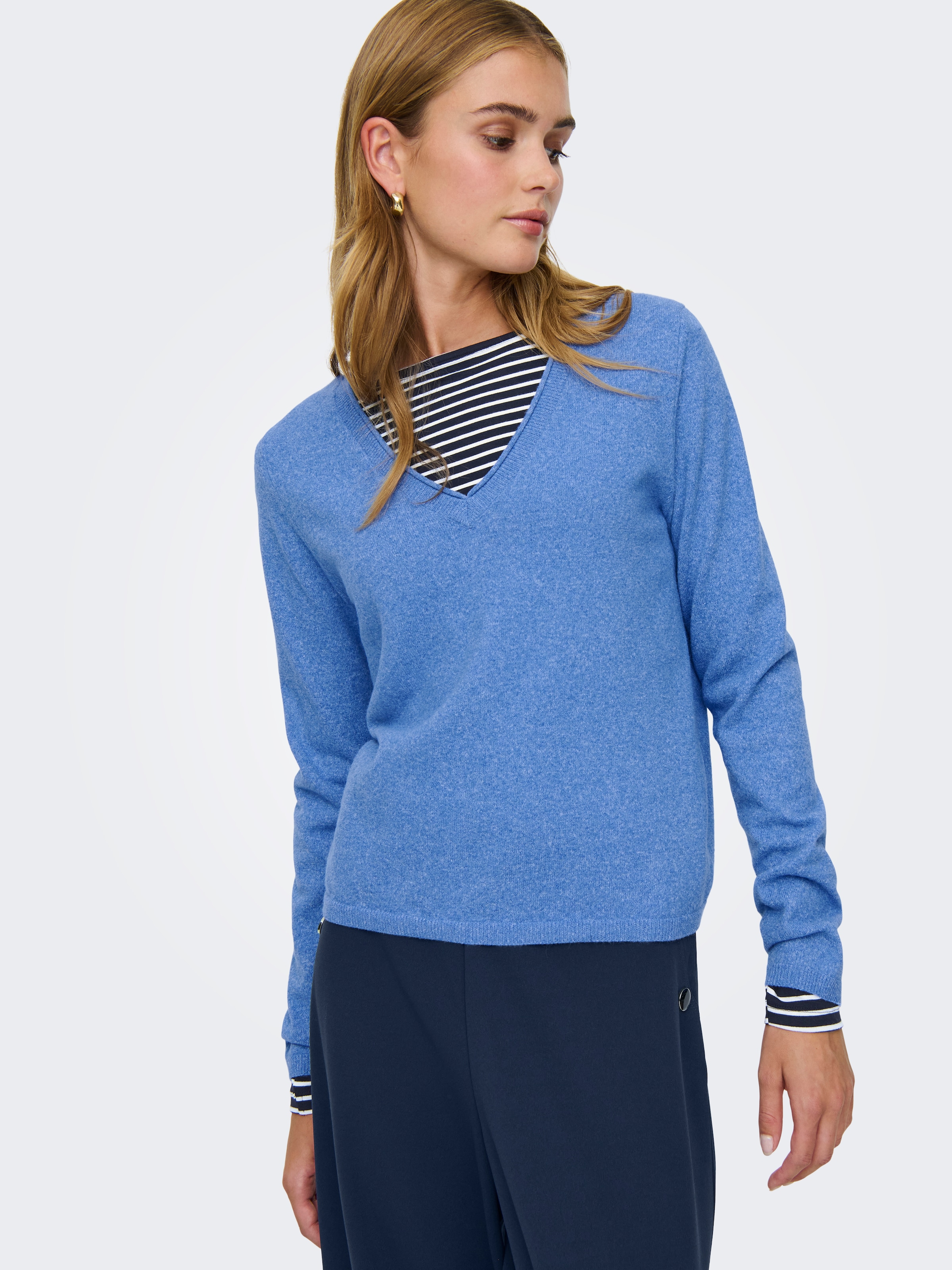 ONLY V-Ausschnitt-Pullover »ONLLOYAL LIFE LS V-NECK PULLO KNT NOOS« Materialmix