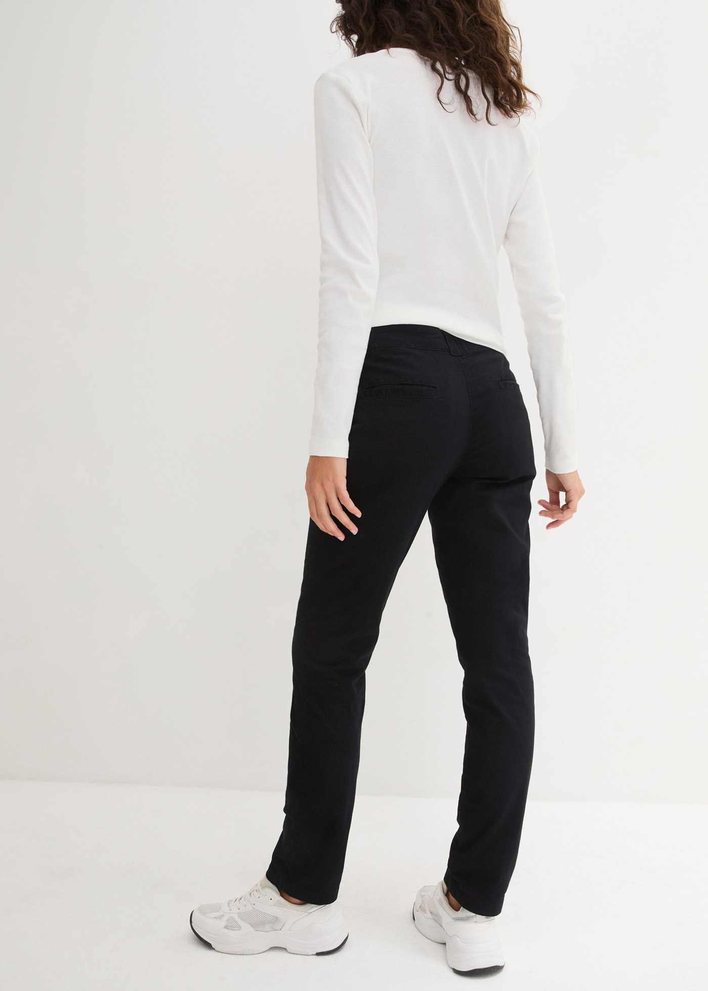 bonprix Chinohose  schmale Form, mit Bundfalten und praktischen Taschen