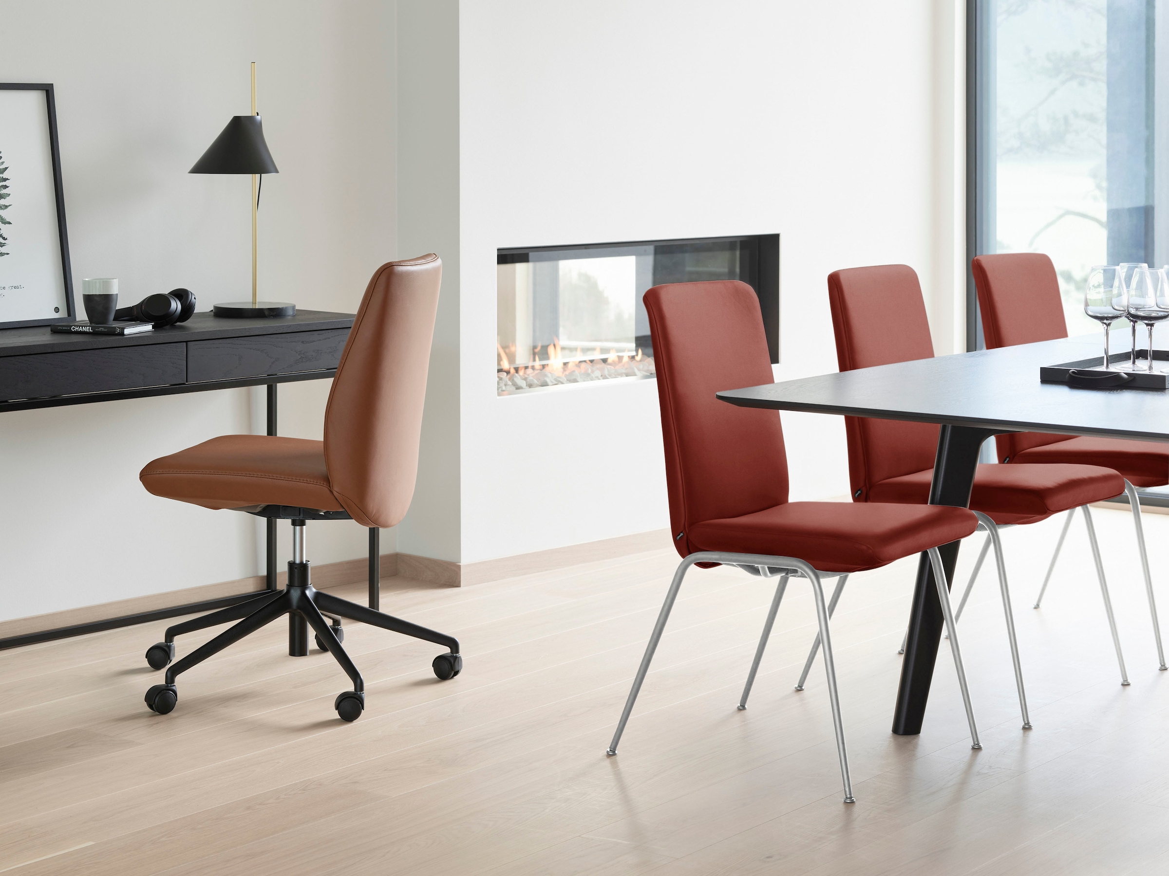 Stressless® Polsterstuhl »Laurel« () Low Back, Größe L, mit Beinen aus Stahl in Schwarz matt