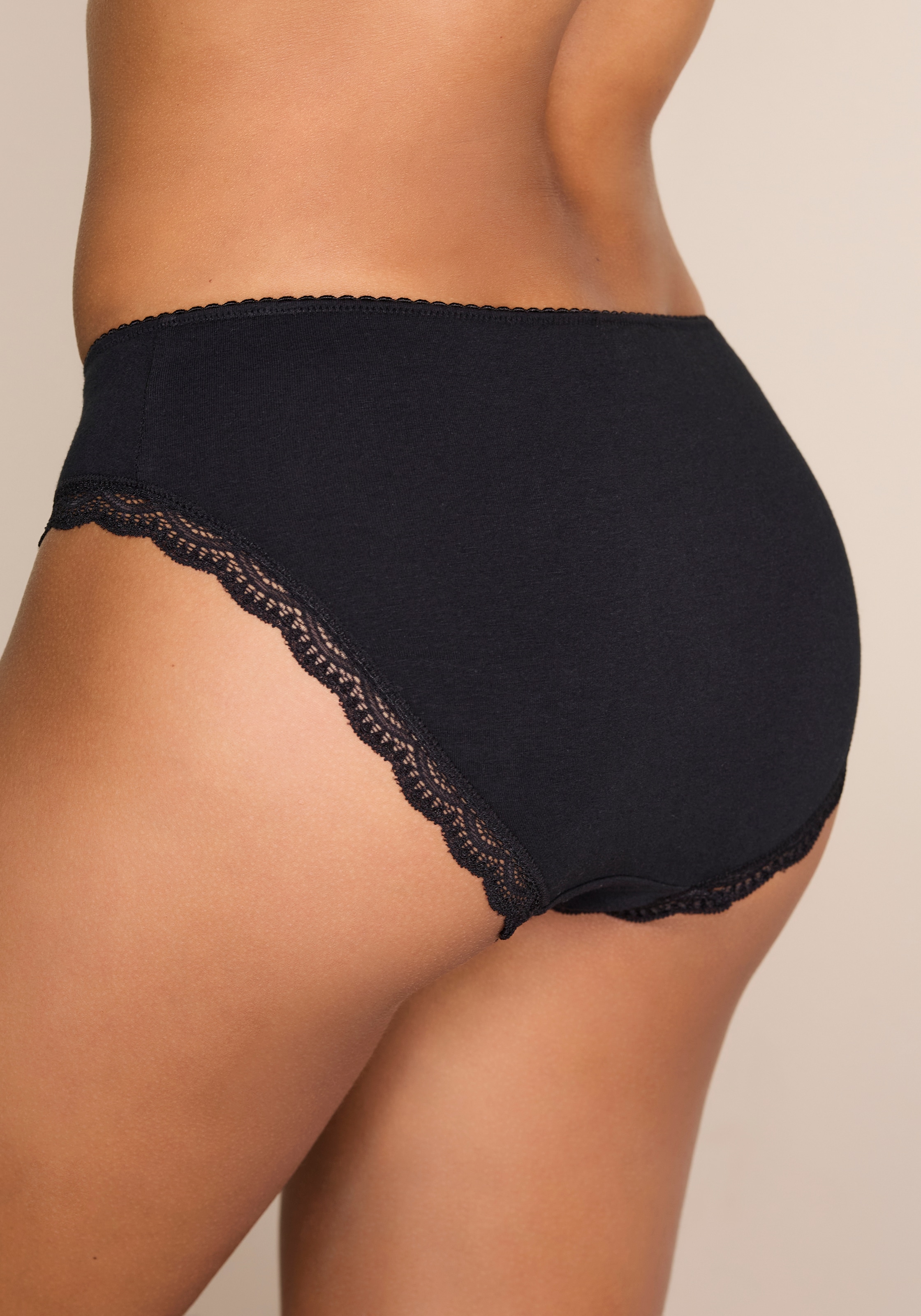 LASCANA Jazz-Pants Slips 5er-Pack,  aus elastischer Baumwolle mit zarter Spitze, mit Aufbewahrungsbox