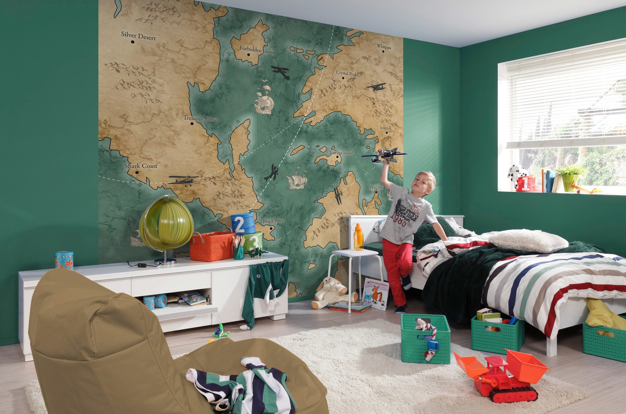 Komar Vliestapete »Digitaldruck Vlies - Old Travel Map - Größe 300 x 280 cm«, bedruckt, Kinderzimmer