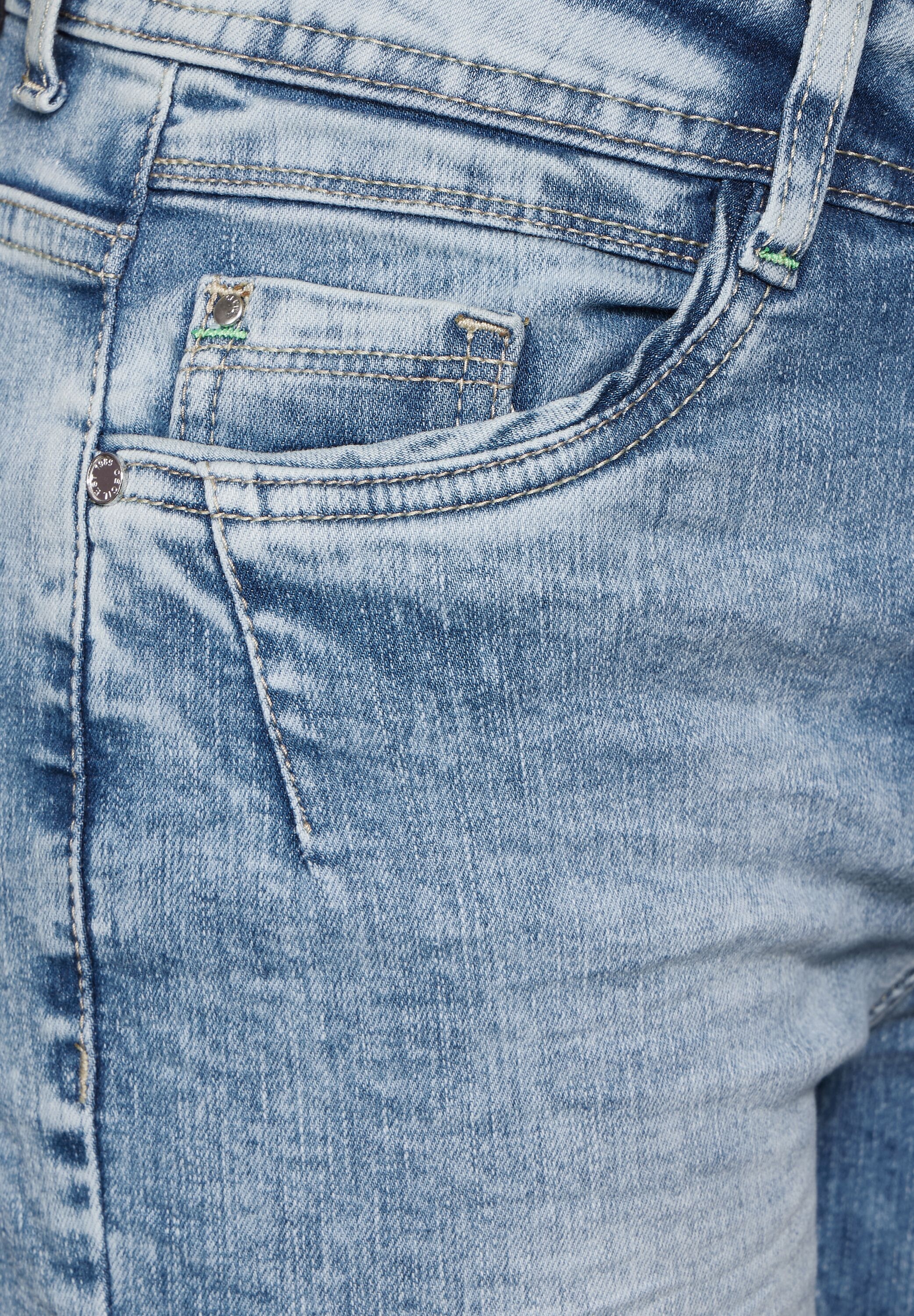 Cecil Jeansshorts »Style Toronto«, mit dekorativen Nähten
