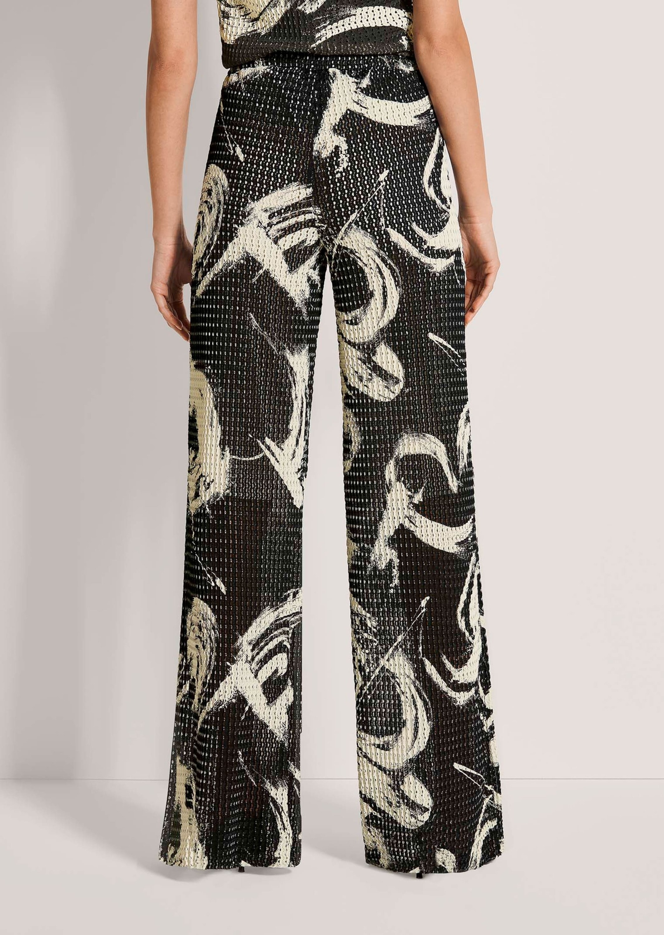 MADELEINE Chinos »Jerseyhose Druckhose mit abstraktem Print«