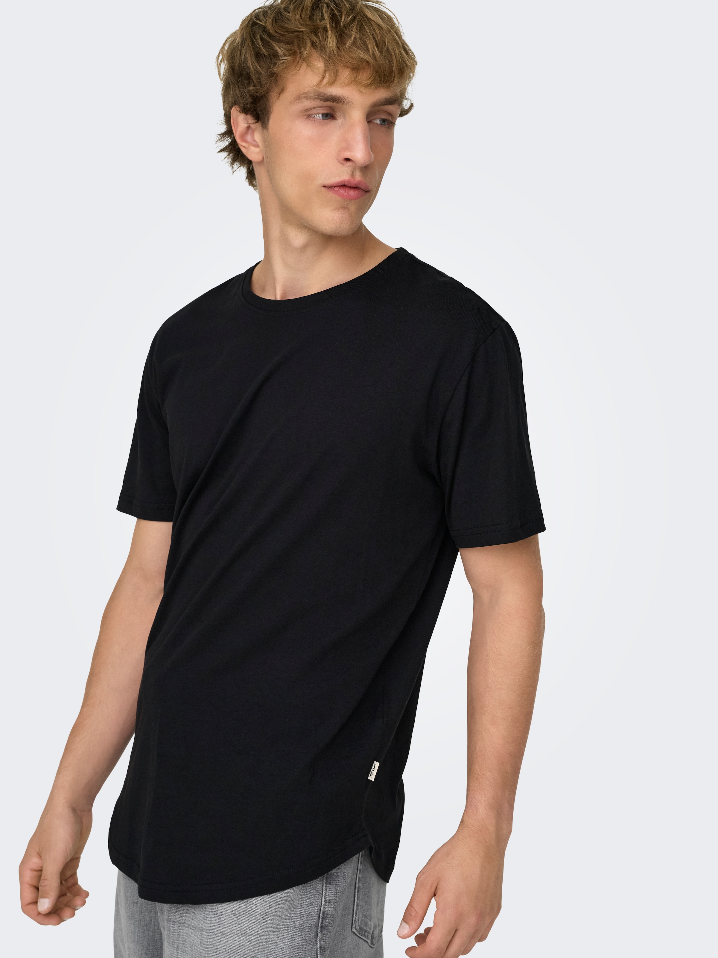 ONLY & SONS Rundhalsshirt »ONSMATT LONGY SS TEE 3-PACK« Packung, 3 Stk. Baumwolle, lang geschnitten