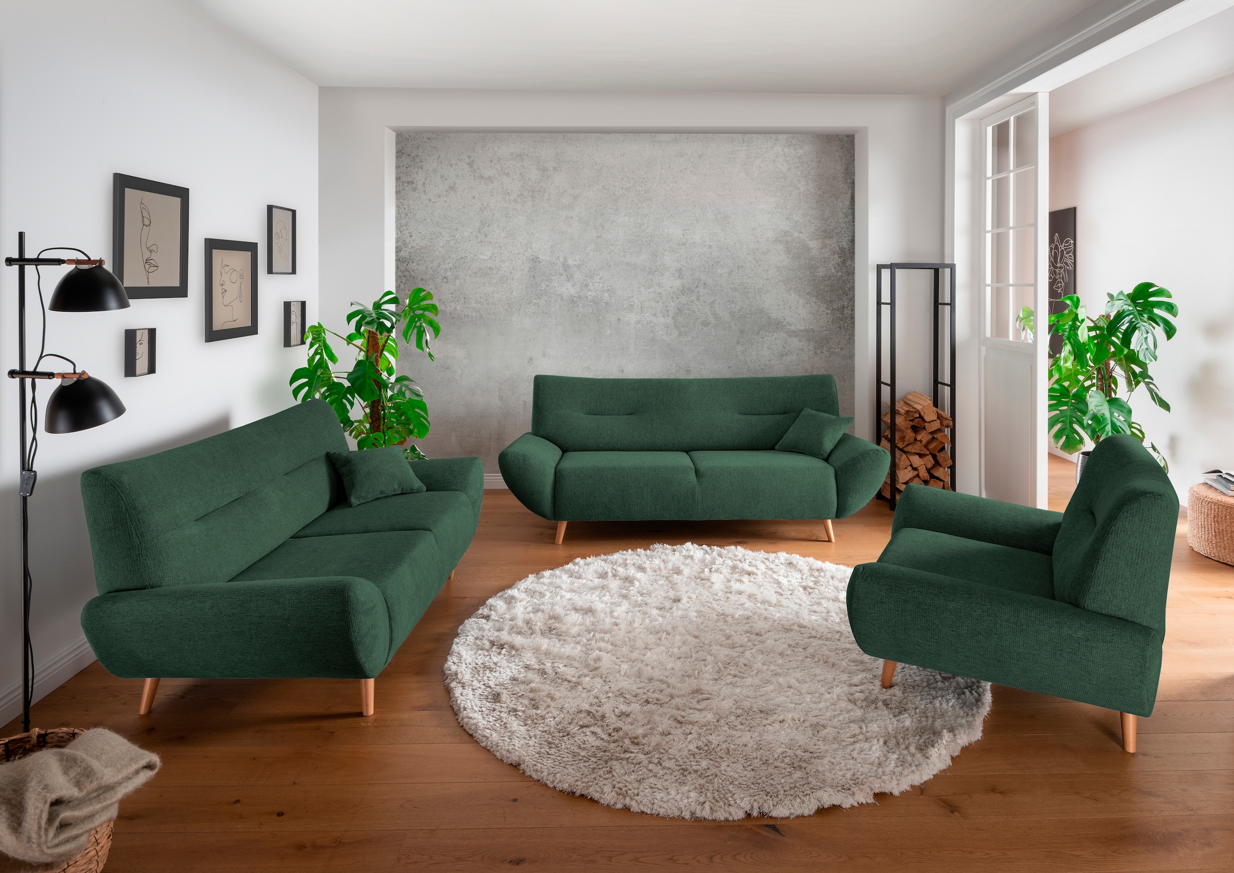 INOSIGN 2-Sitzer »Drago elegant und zeitlos, komfortabel, Holzfuß« frei im Raum stellbar, inkl. 1 Zierkissen