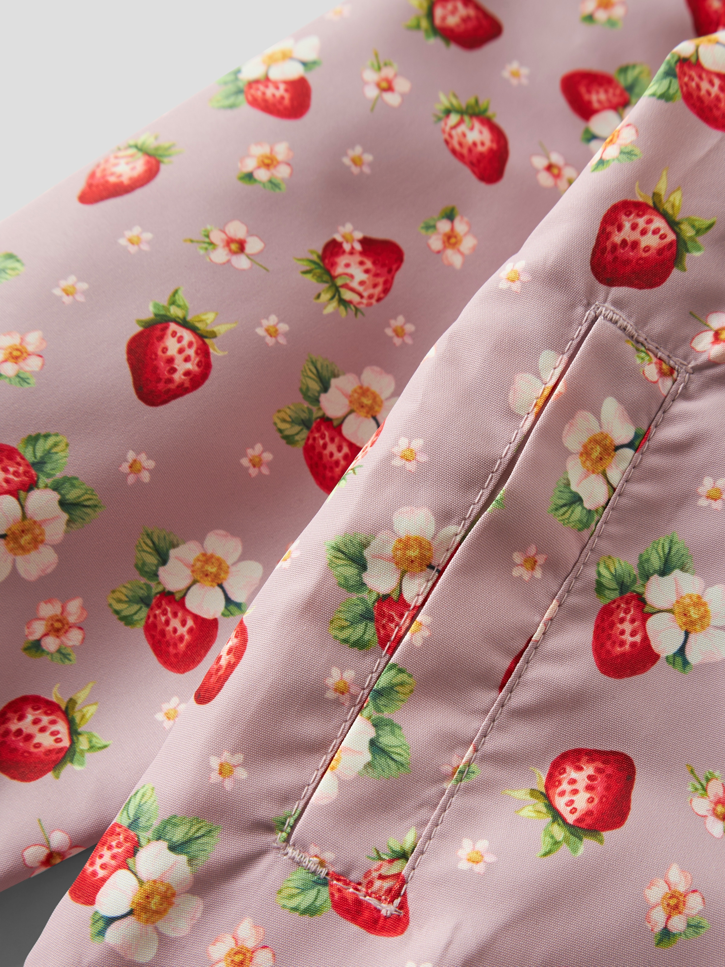 Name It Outdoorjacke »NMFMAXI JACKET LI FRILL AOP« mit Kapuze