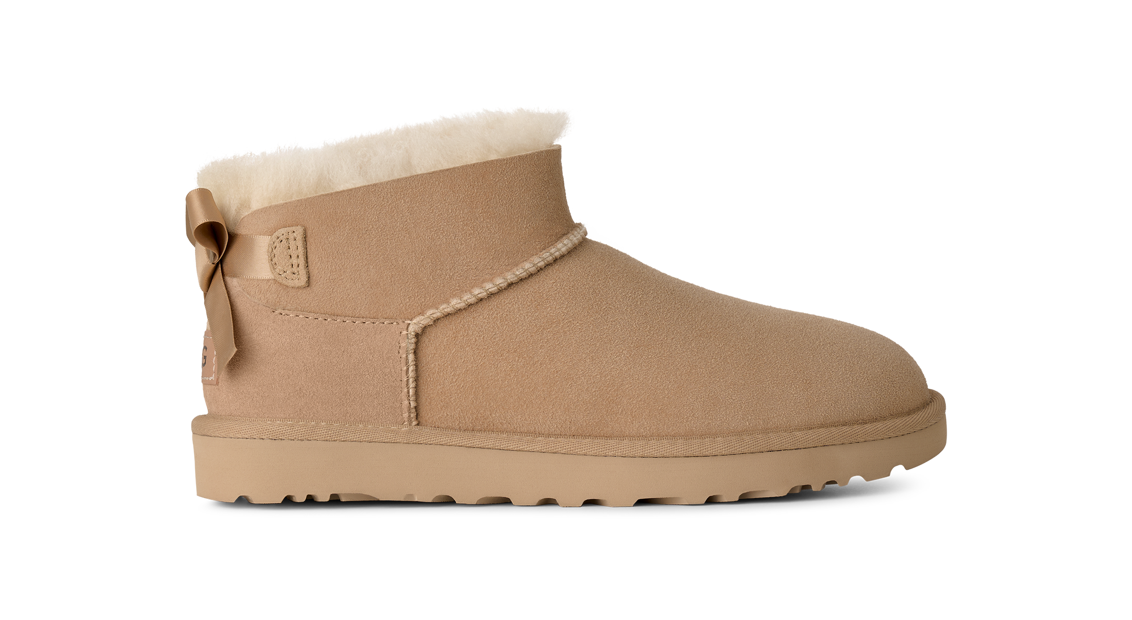 UGG Schlupfboots »W ULTRA MINI BAILEY BOW«  Winterboots mit Schleife und Logo-Aufnäher an der Ferse