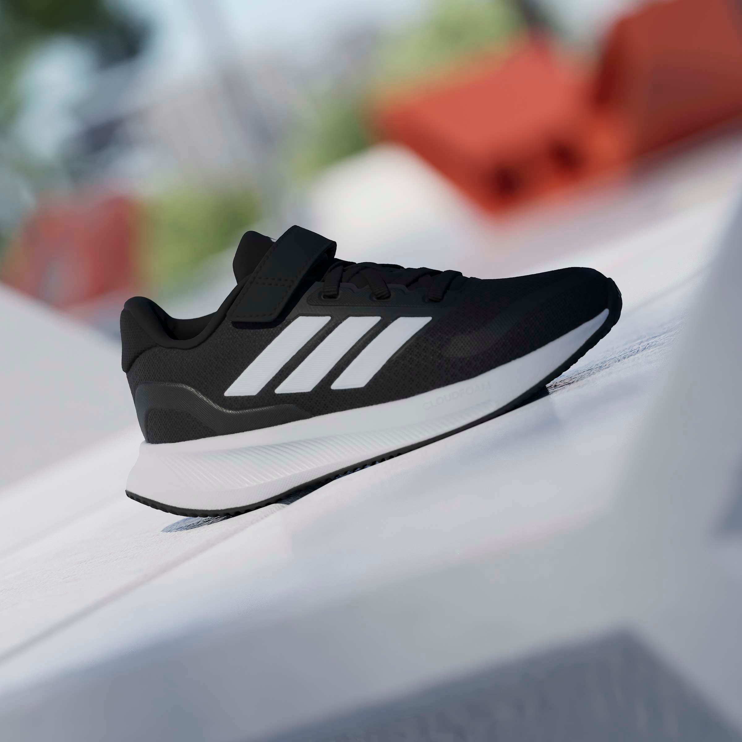 adidas Sportswear Laufschuh »RUNFALCON 5 KIDS«  mit Klettverschluss, für Kinder
