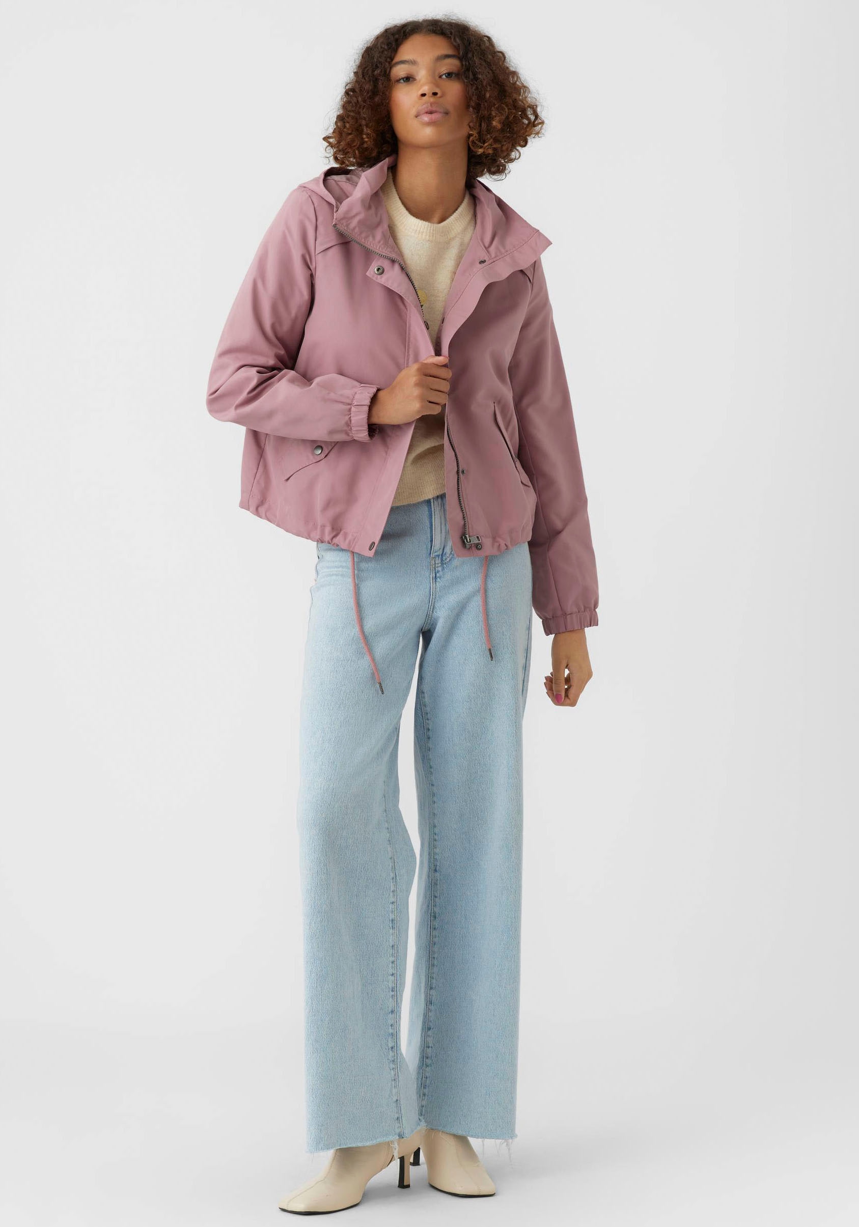 Vero Moda Parka »VMZOA SS23 SHORT PARKA«, mit Kapuze, mit Kapuze