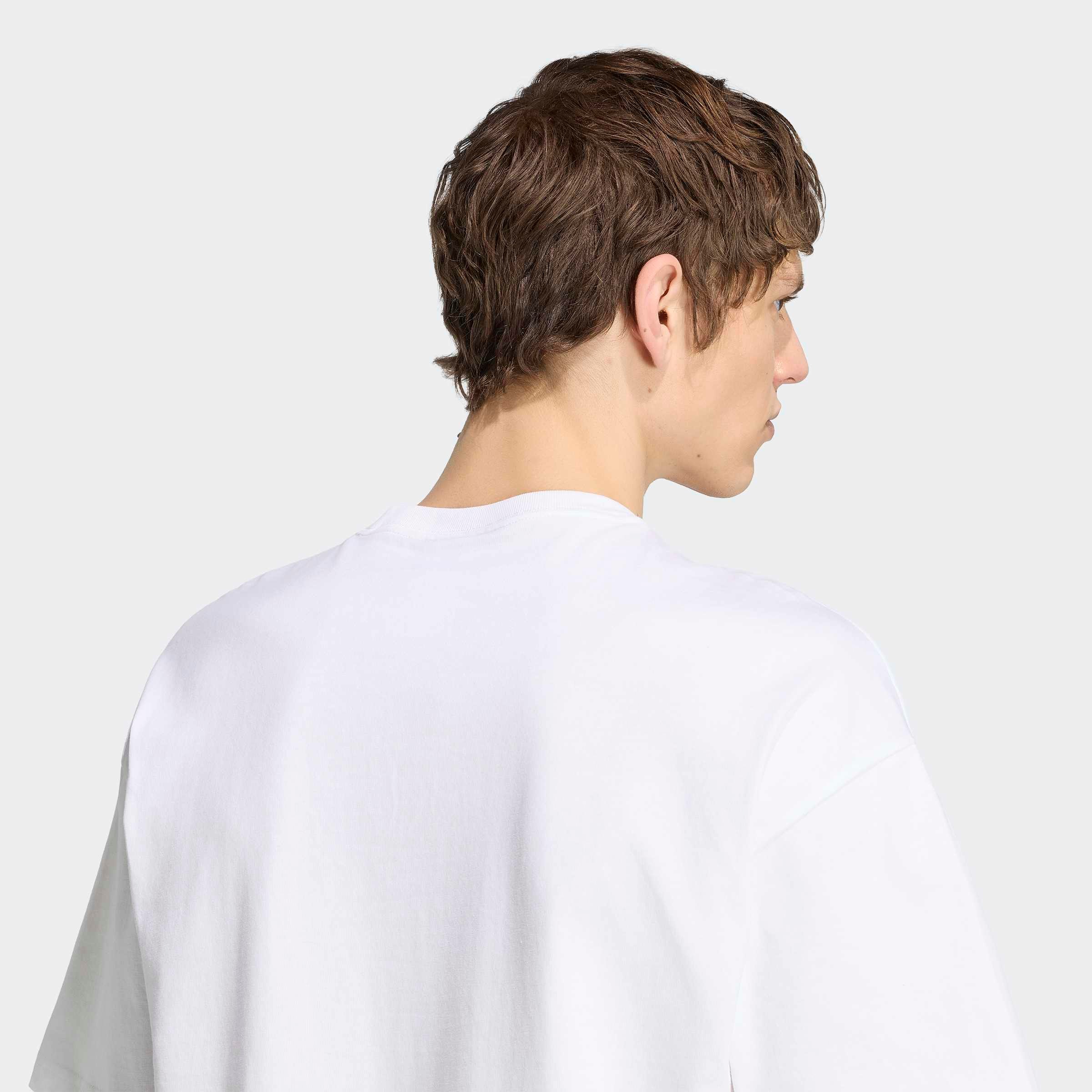 adidas Originals T-Shirt »TREFOIL ESSENTIALS, LOCKER GESCHNITTEN« für Erwachsene, mit Rundhalsausschnitt, ohne Verschluss, aus Baumwolle