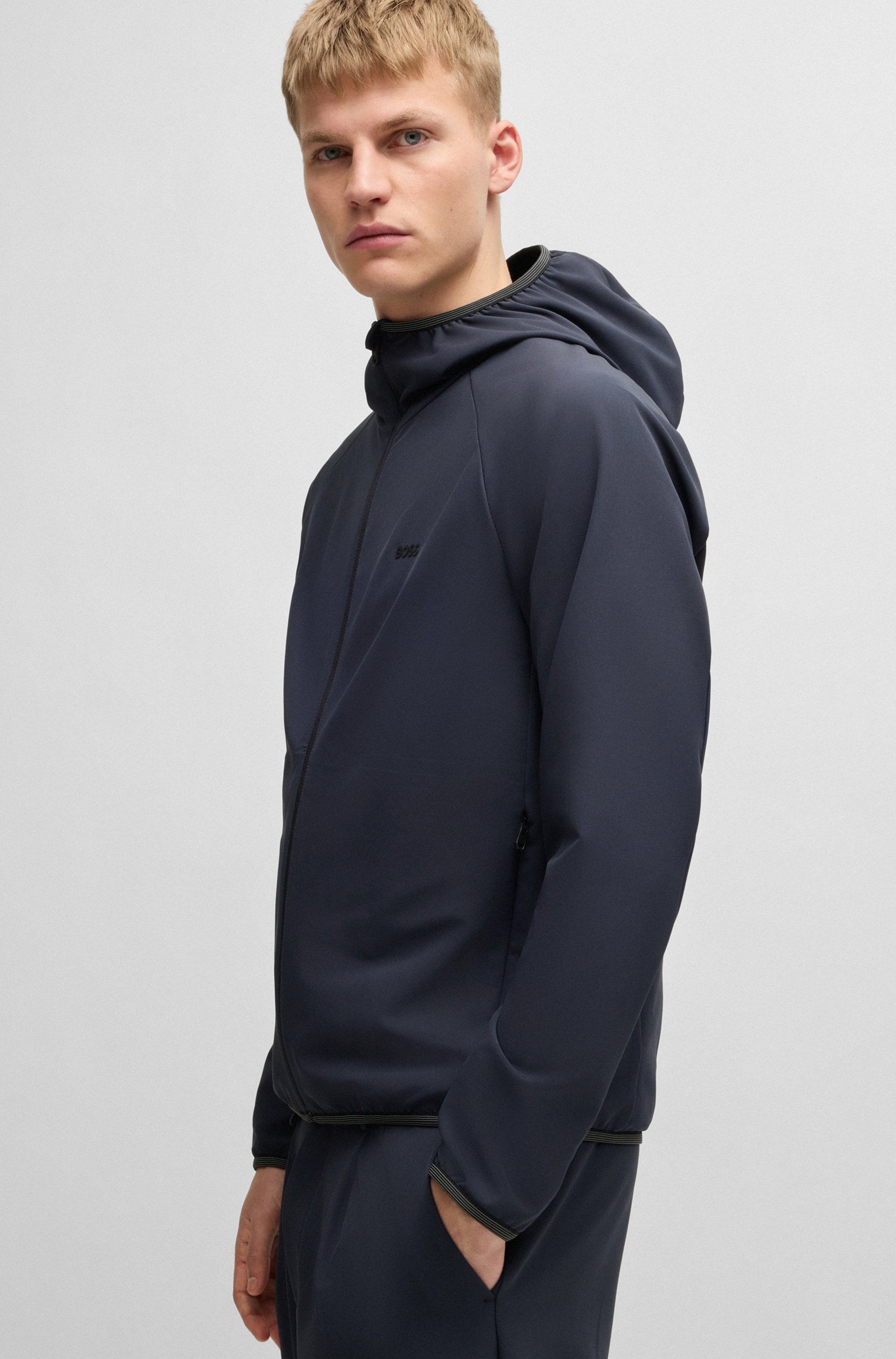 BOSS GREEN Funktionsjacke »L Commuter«, mit Kapuze, mit gummiertem Markenlabel