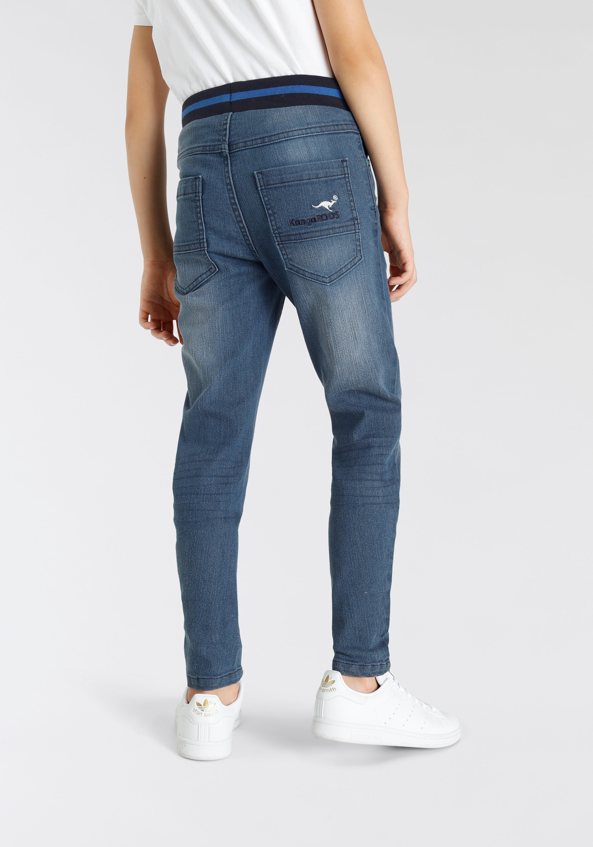 KangaROOS Stretch-Jeans »Denim«, in authentischer bei OTTO bestellen Waschung