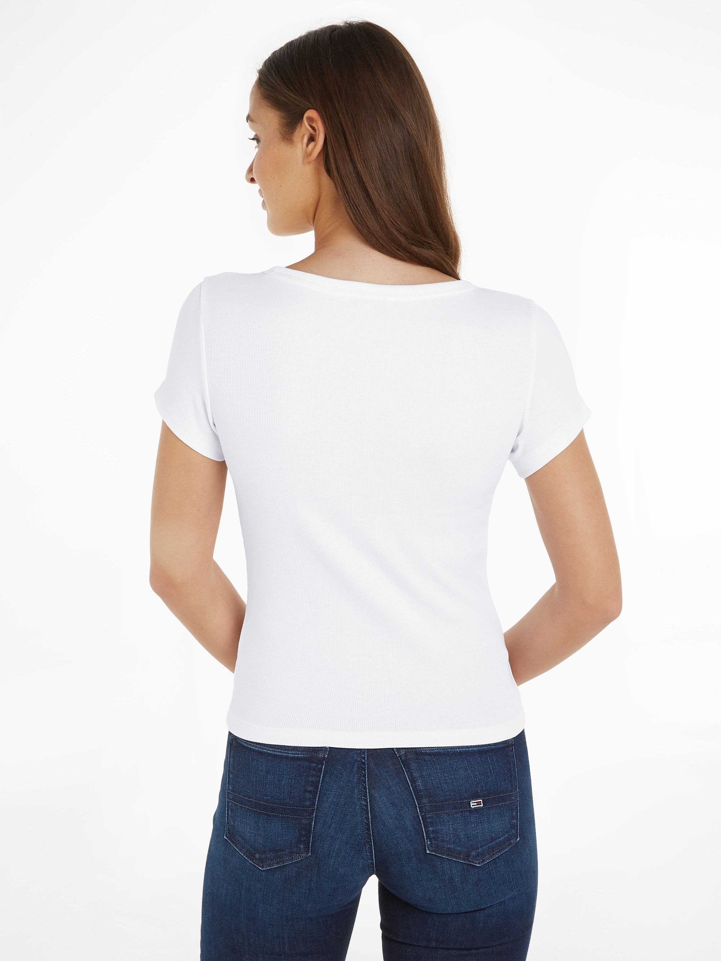 Tommy Jeans T-Shirt »TJW SLIM ESSENTIAL RIB V SS«, mit Logostickerei