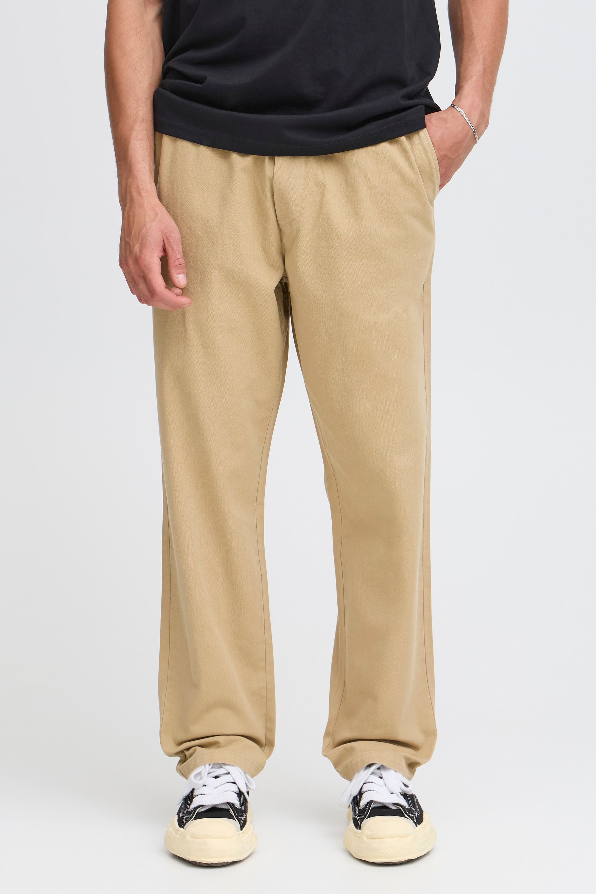 !Solid Chinohose »Chinohose SDLiam«